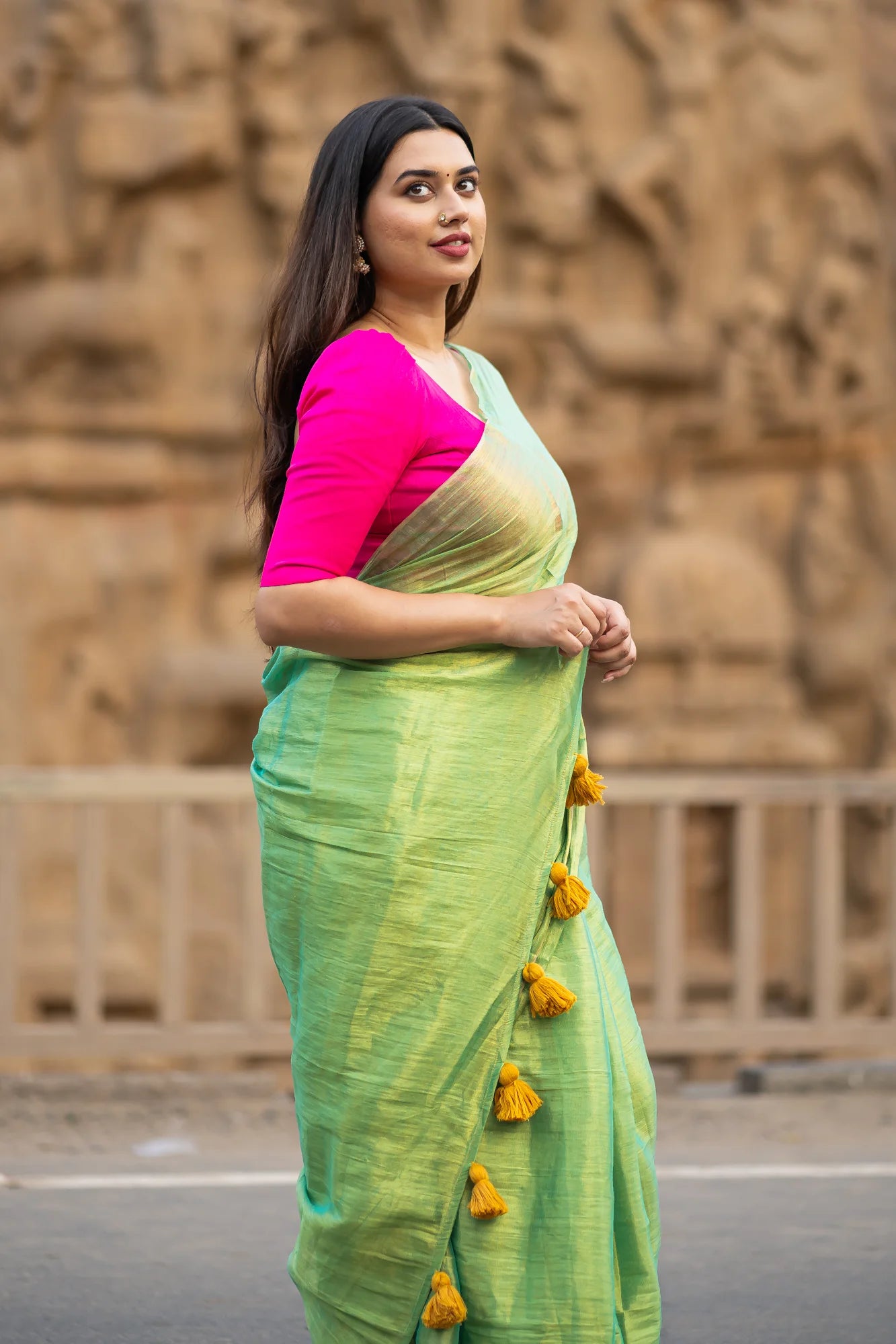 Aanshi Cotton Tissue Saree