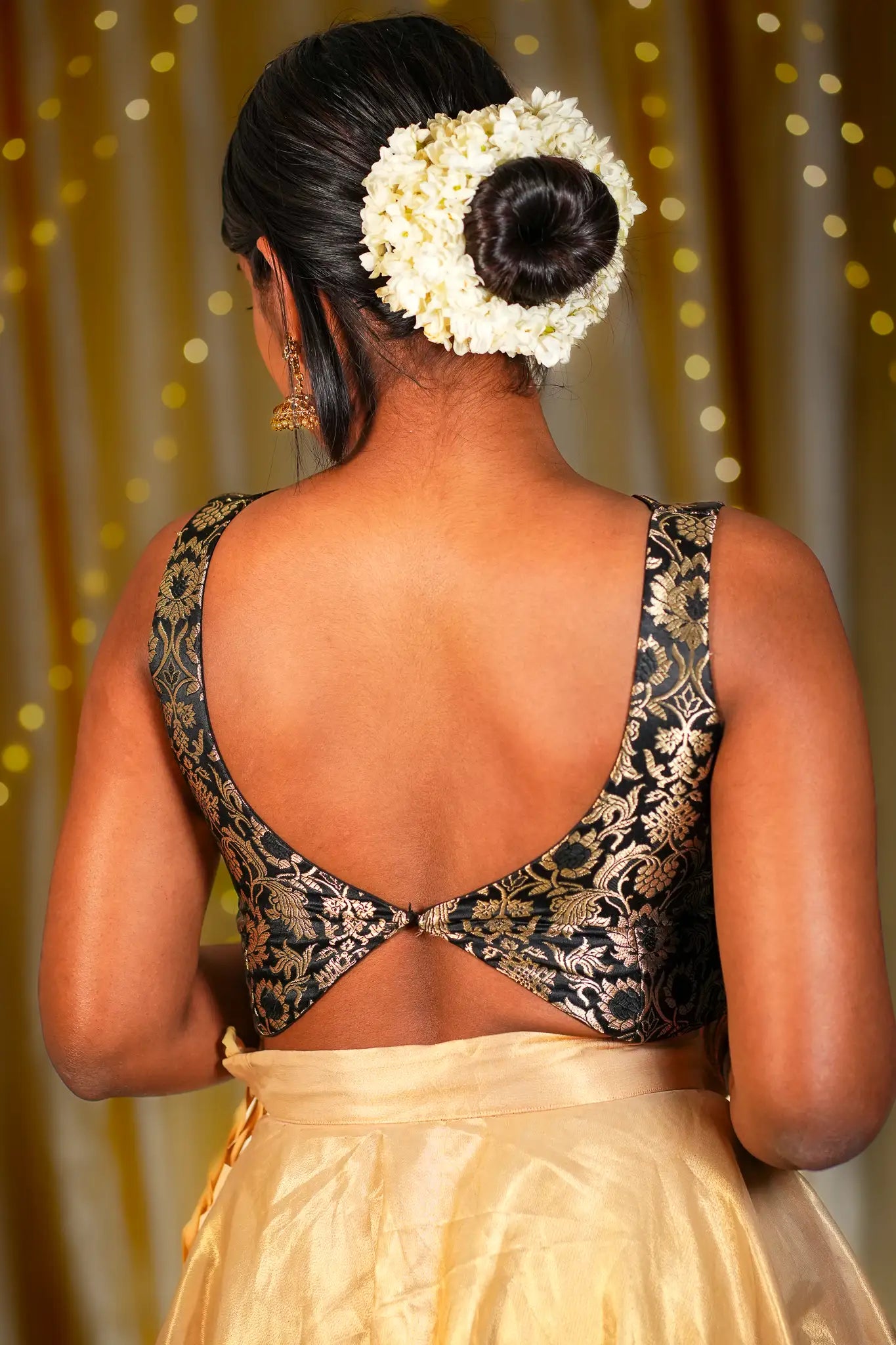 Miss Onyx V-neck Banarasi Blouse