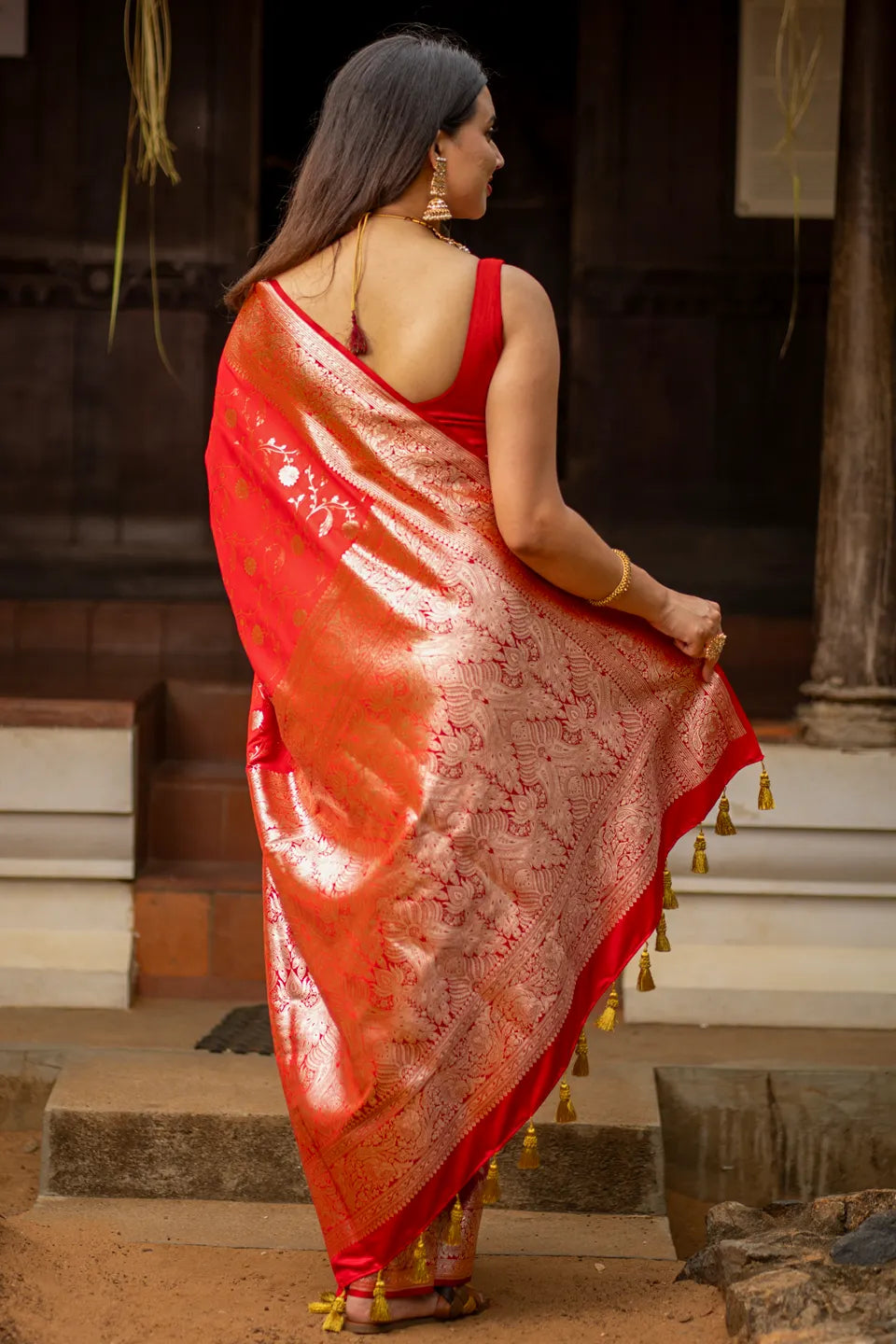 Marya Banarasi Silk Saree with Golden Zari