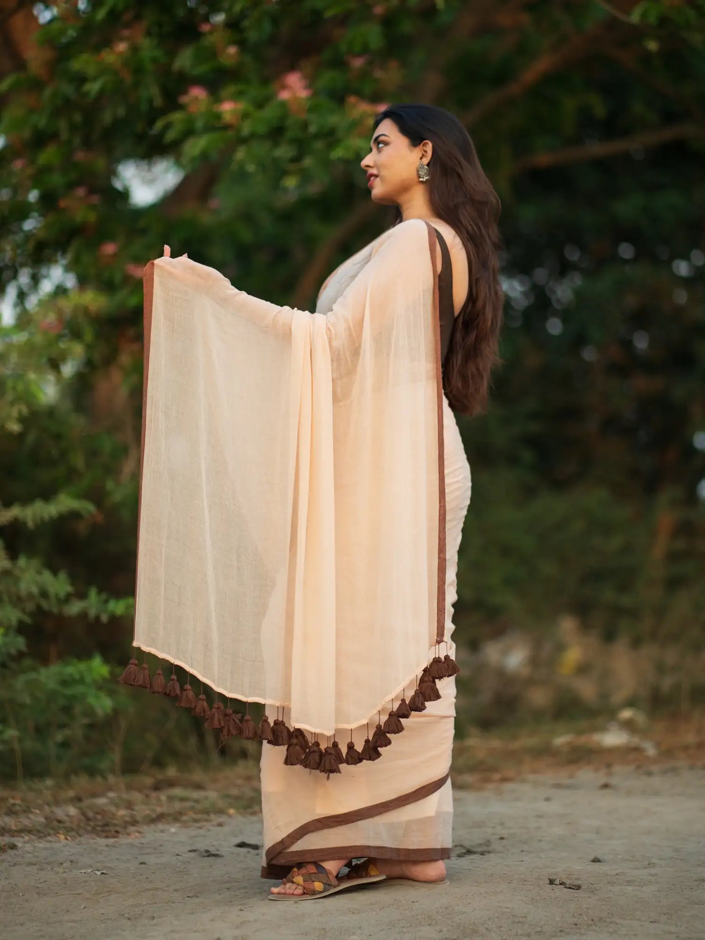 Ocean Sand Border Saree