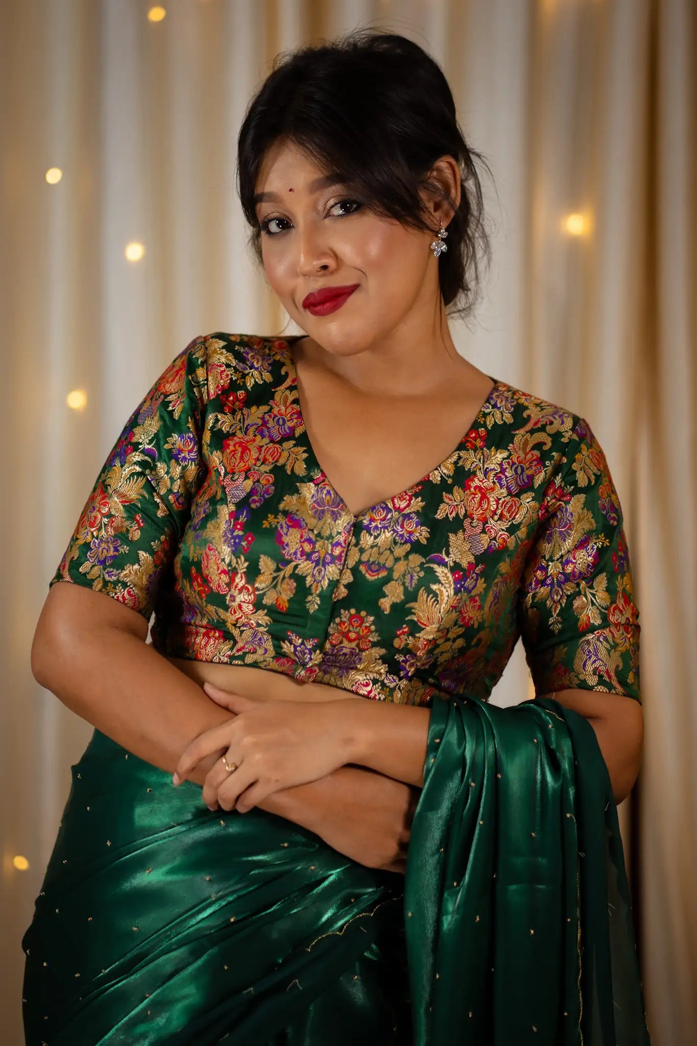 Emerald-Green-V-Neck-Banarasi-Blouse-With-Sleeve-Readymade-Blouse-I-Love-Sarees