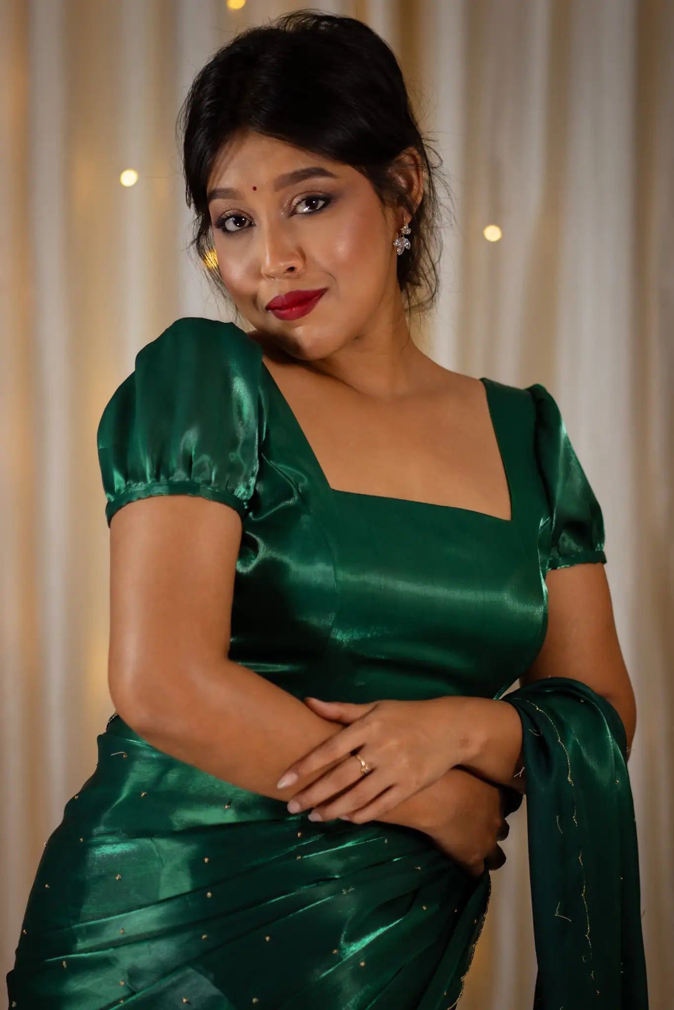 Emerald-Green-Square-Neck-Organza-Puff-Sleeve-Blouse-I-Love-Sarees