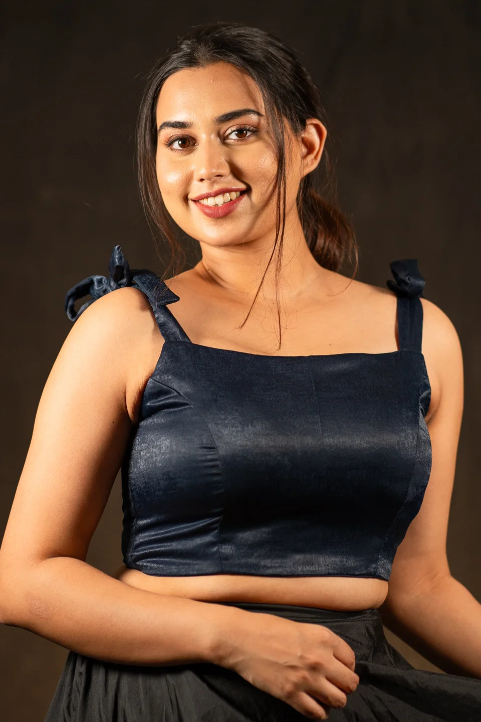 Dark-Blue-Sleeveless-Knot-Crop-Top-Blouse-For-Saree