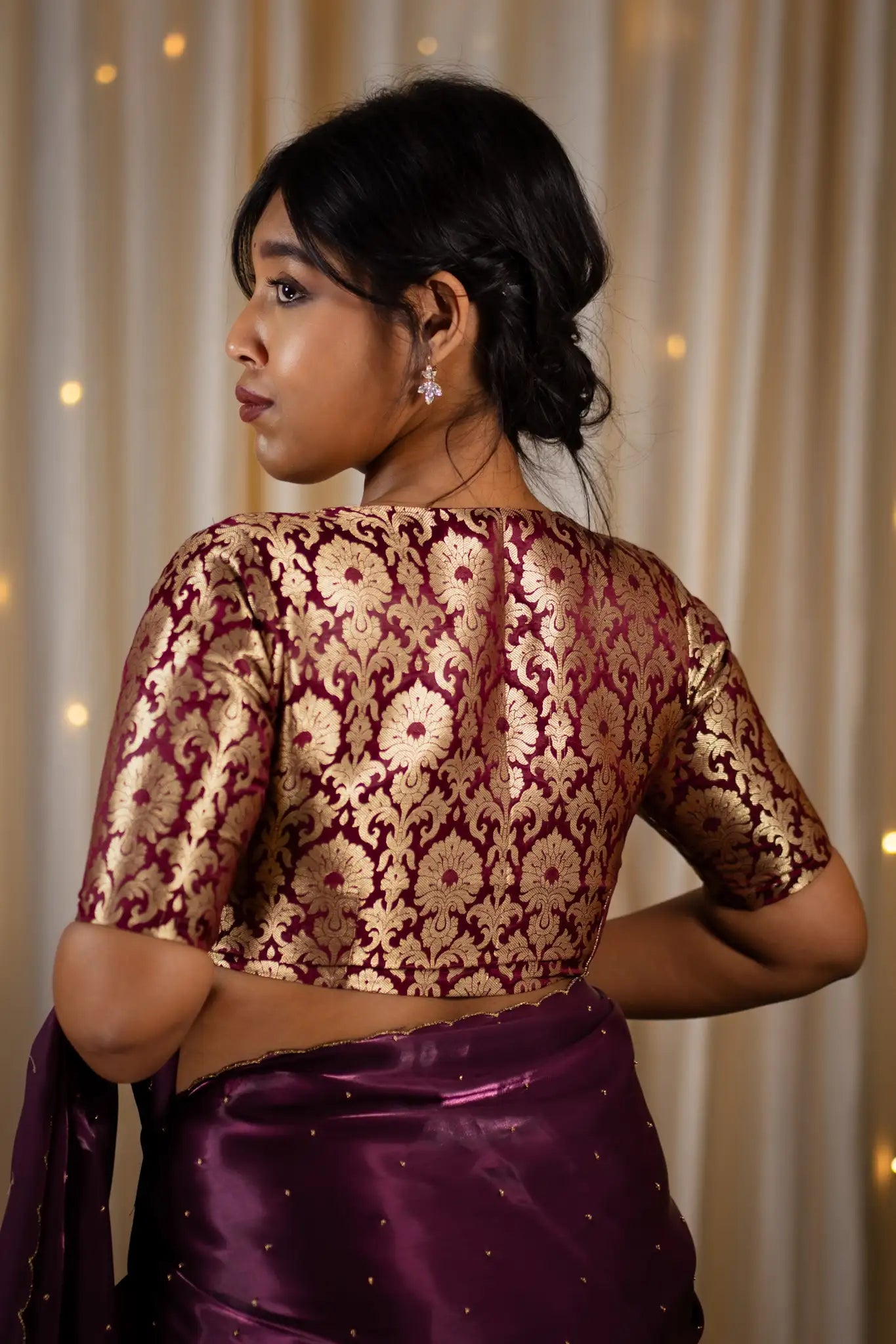 Maroon-V-Neck-Banarasi-Blouse-With-Sleeve-Readymade-Blouse-I-Love-Sarees
