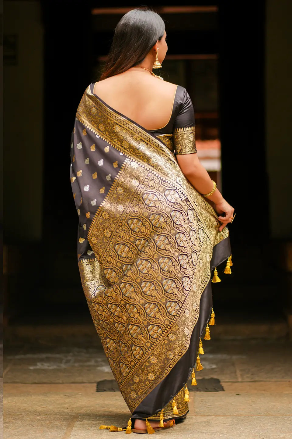 Kahlaa Pure Banarasi Silk Saree