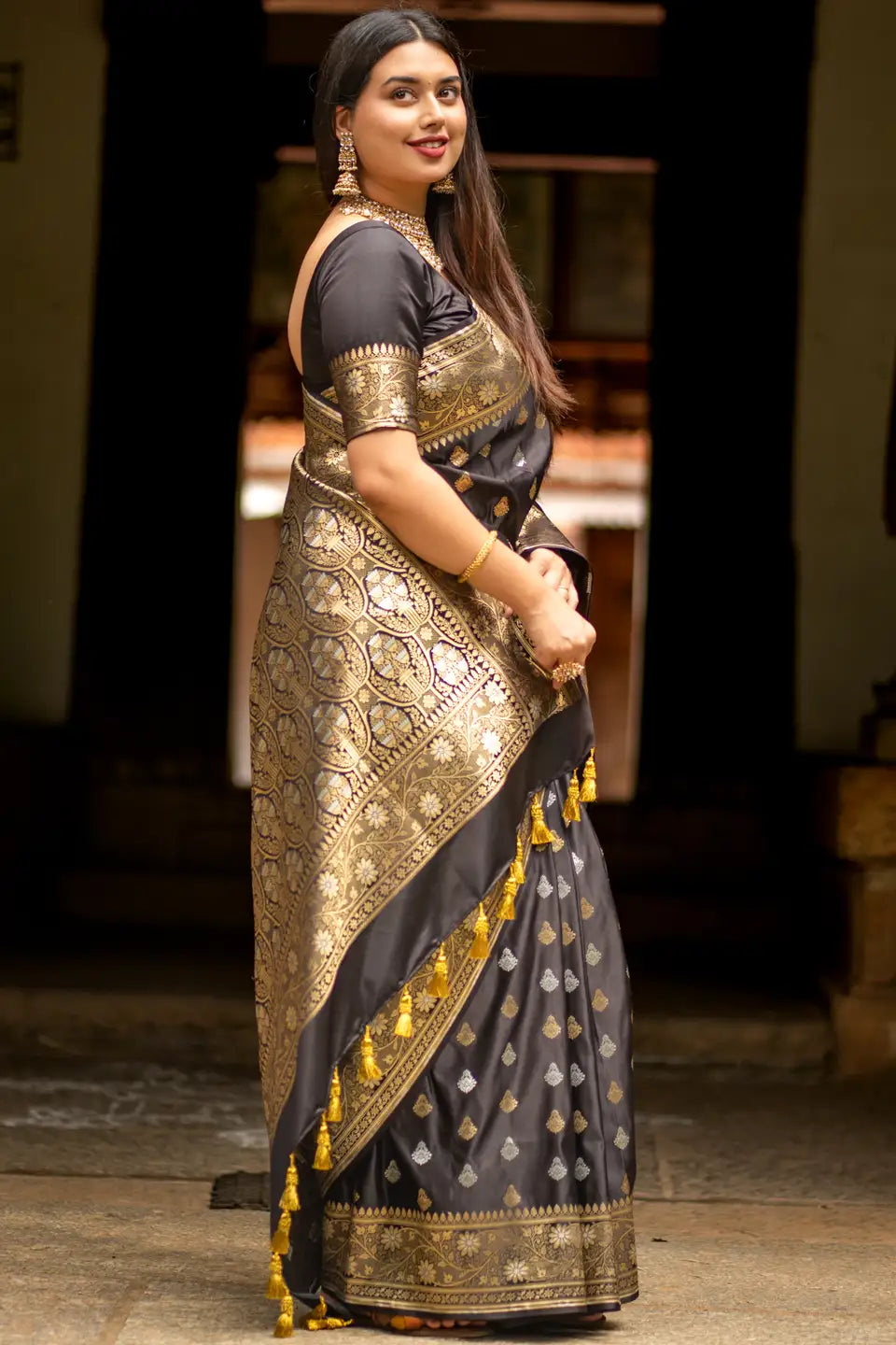 Kahlaa Pure Banarasi Silk Saree