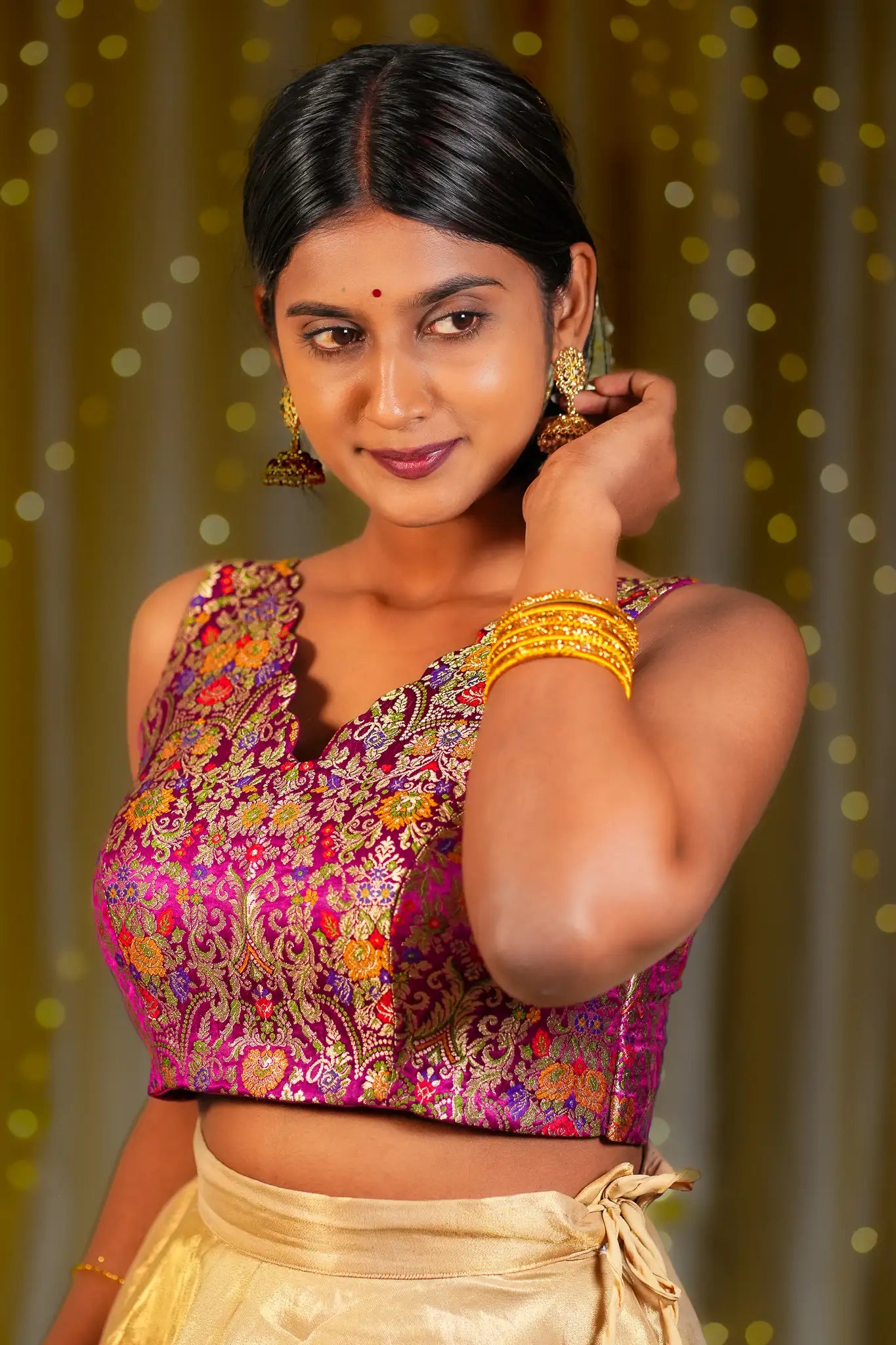 Ranger's House V-neck Banarasi Blouse