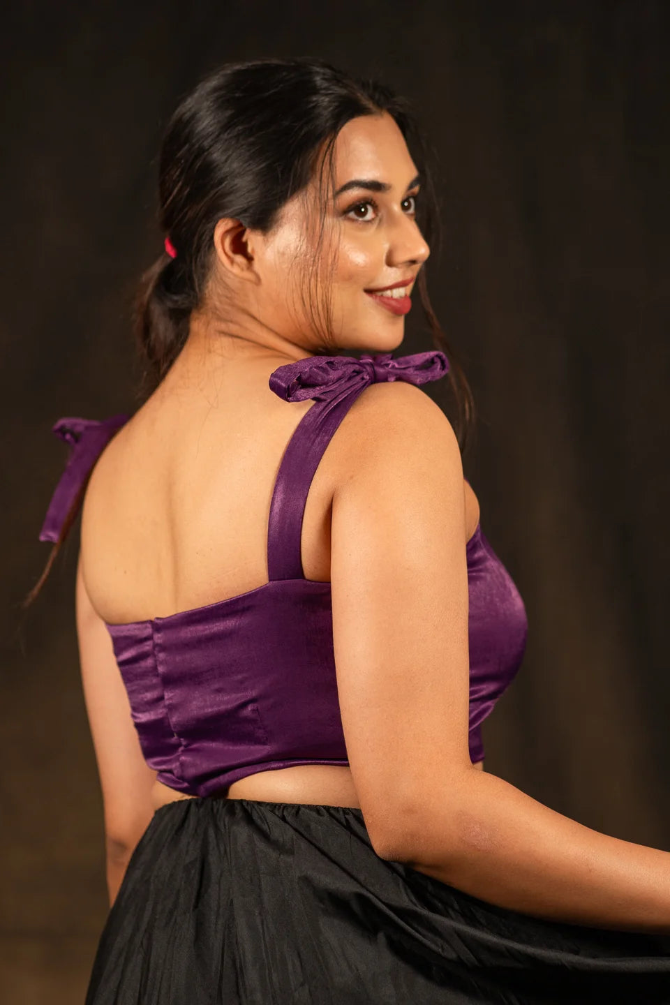 Purple-Sleeveless-Knot-Crop-Top-Blouse-For-Saree