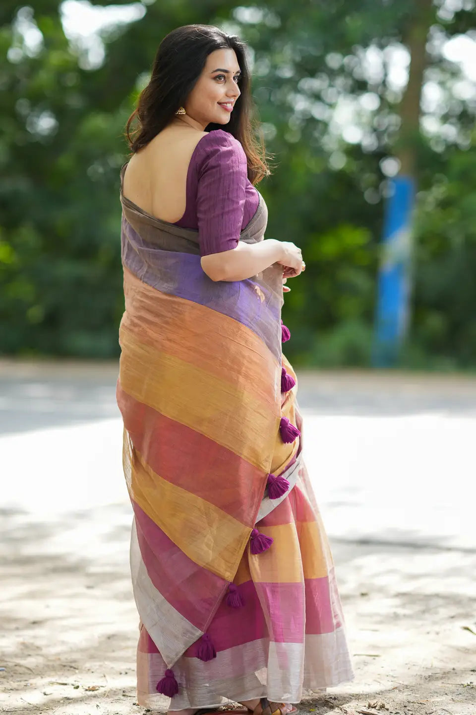 Shaivi Cotton Tissue Saree