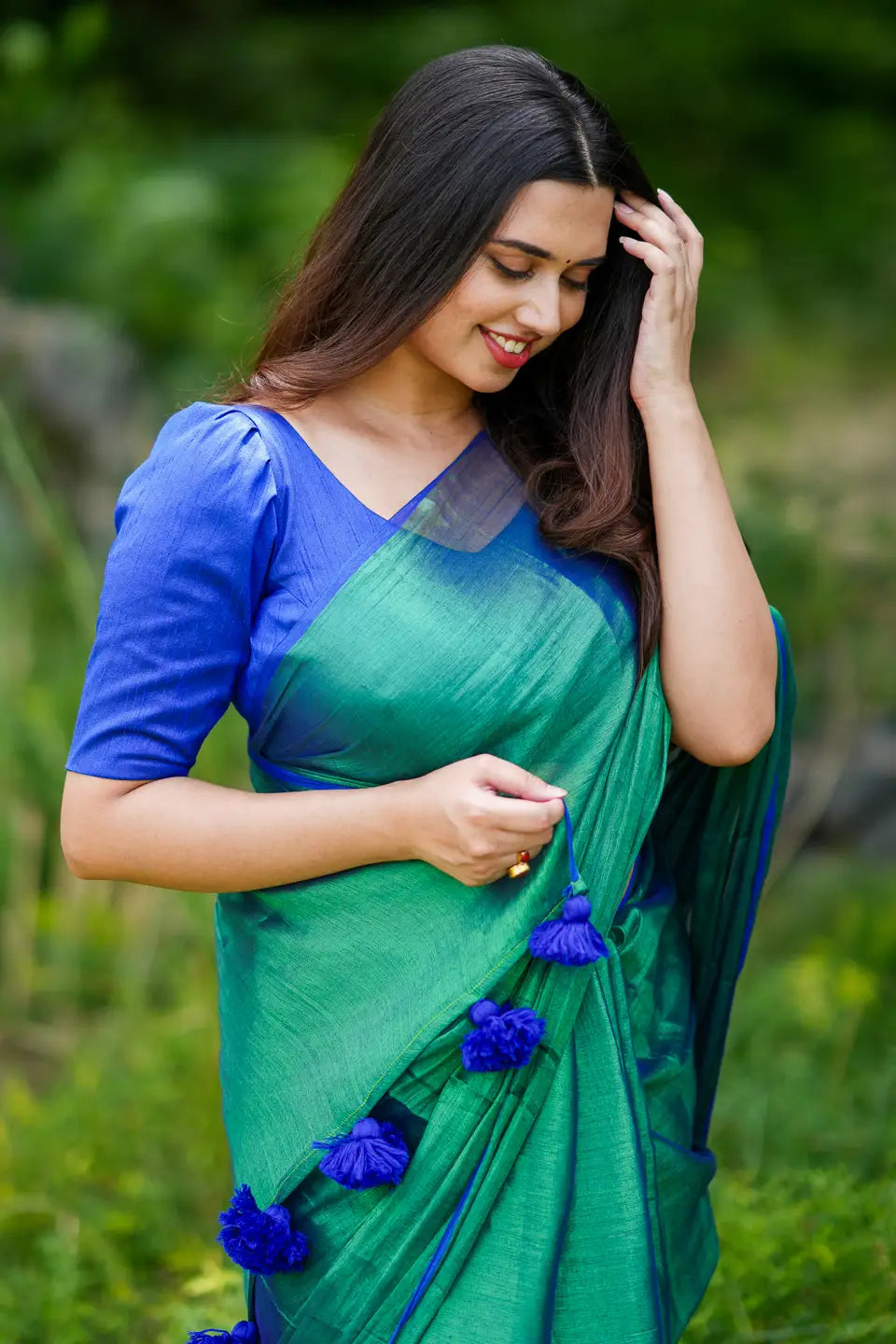 Takshvi Tissue Cotton Saree