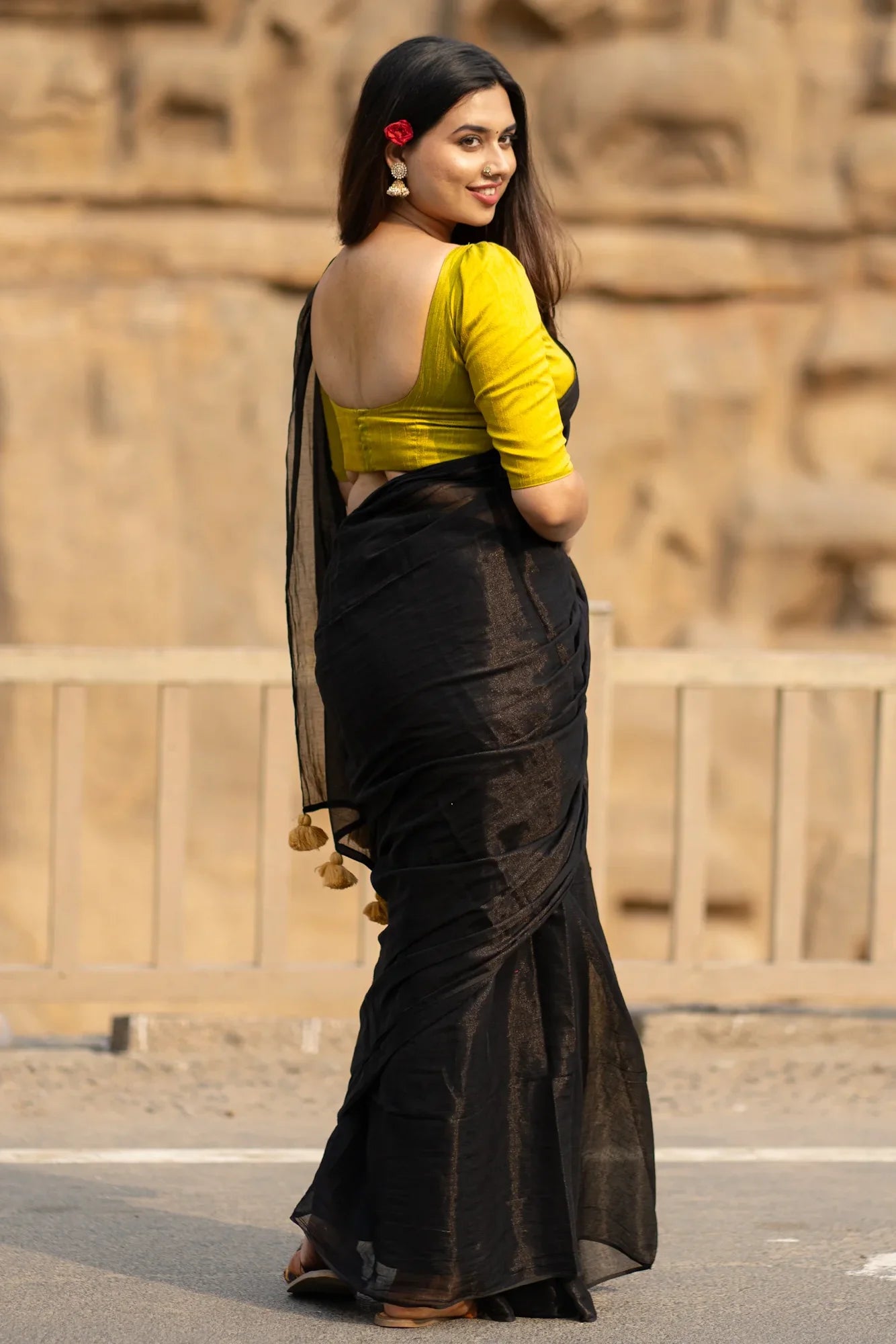 Yahvi Tissue Cotton Saree