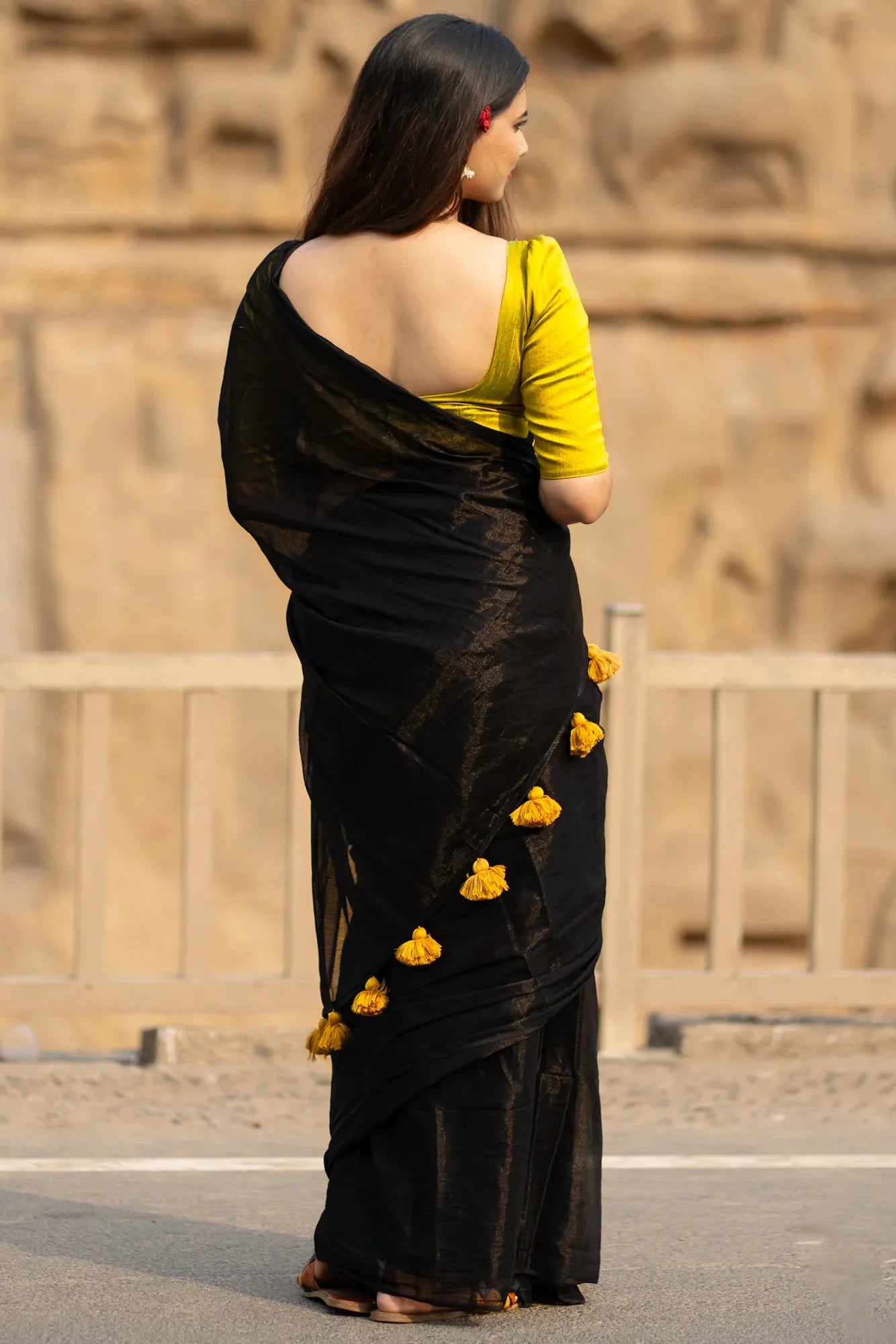 Yahvi Tissue Cotton Saree