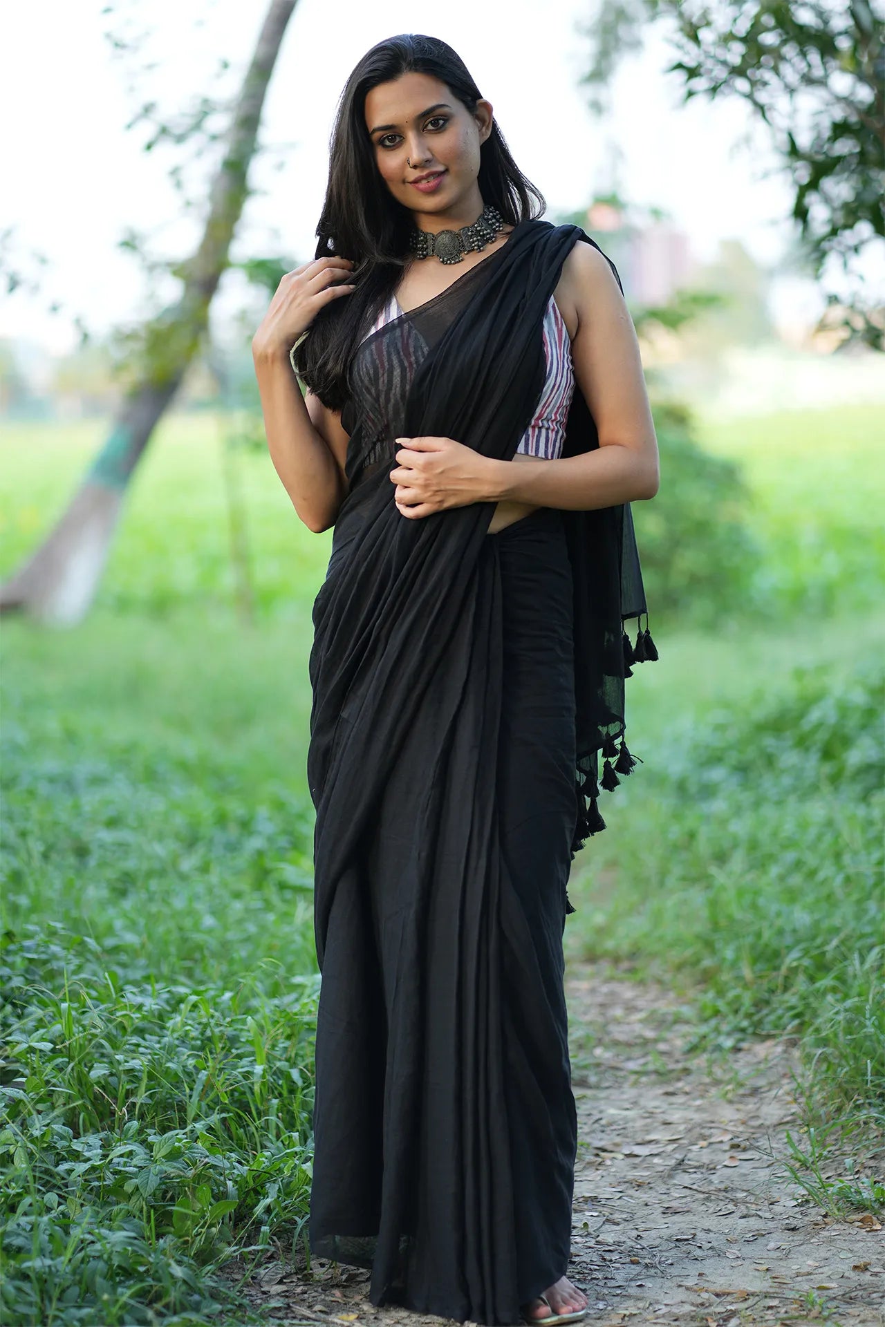 Black Plain Saree - Handloom Cotton Saree with Black Tassels- I Love Sarees