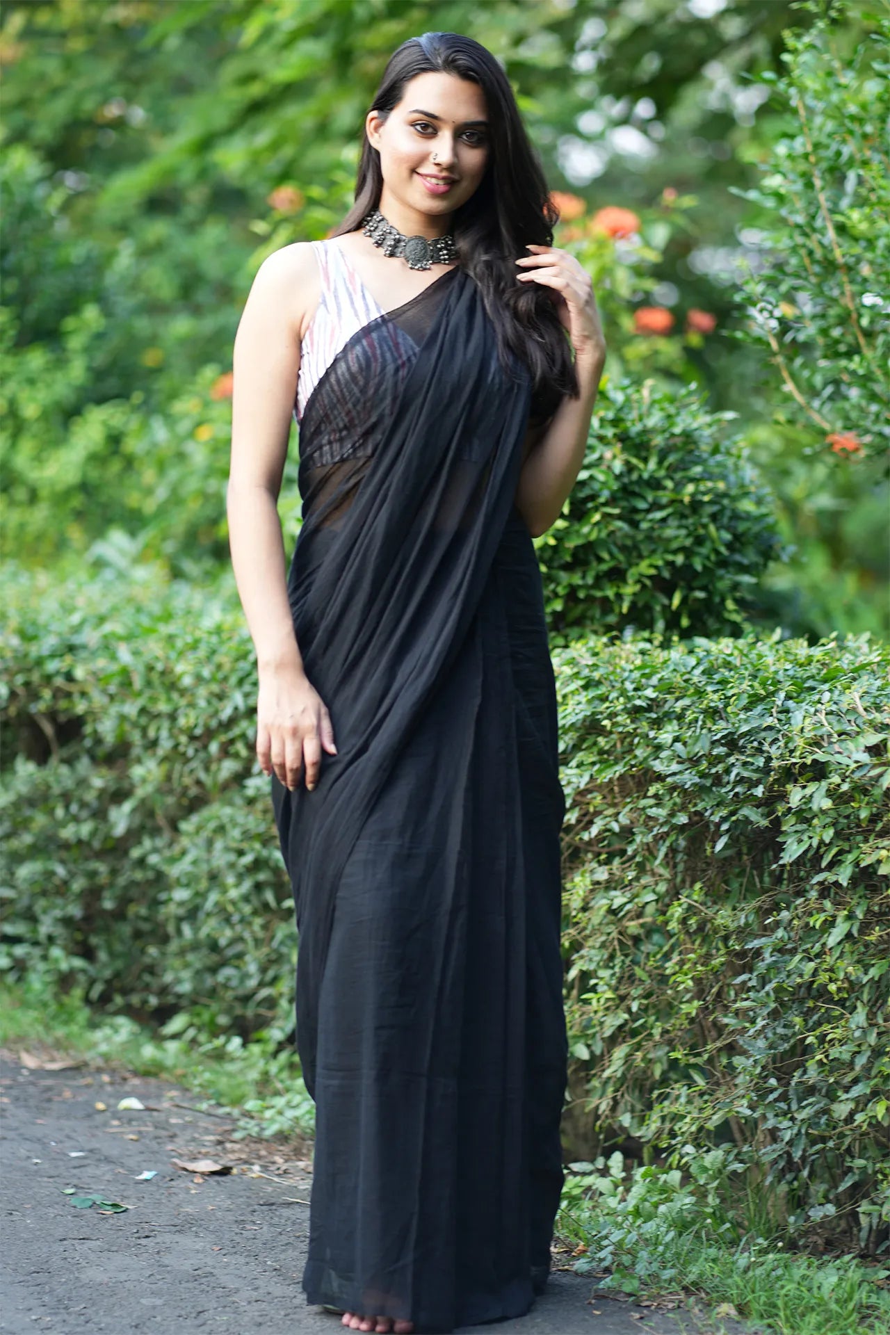 Black Plain Saree - Handloom Cotton Saree with Black Tassels- I Love Sarees