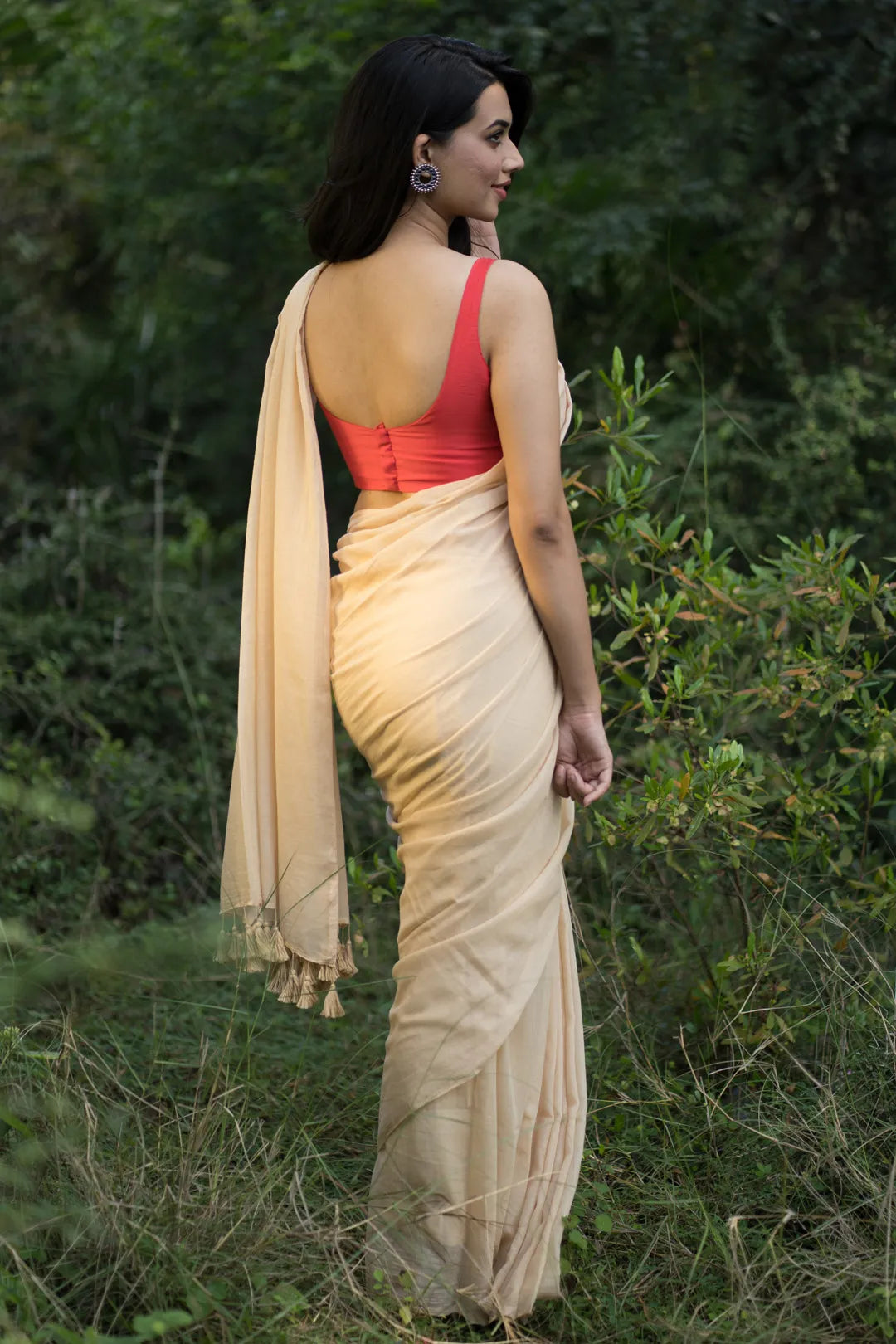 Plain Ivory handloom Cotton Saree with Tassels - I Love Sarees
