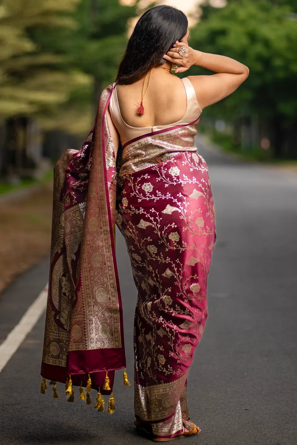 Nisa Banarasi Silk Saree with Golden Zari