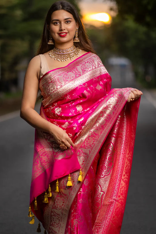 Dalaja Banarasi Silk Saree with Golden Zari