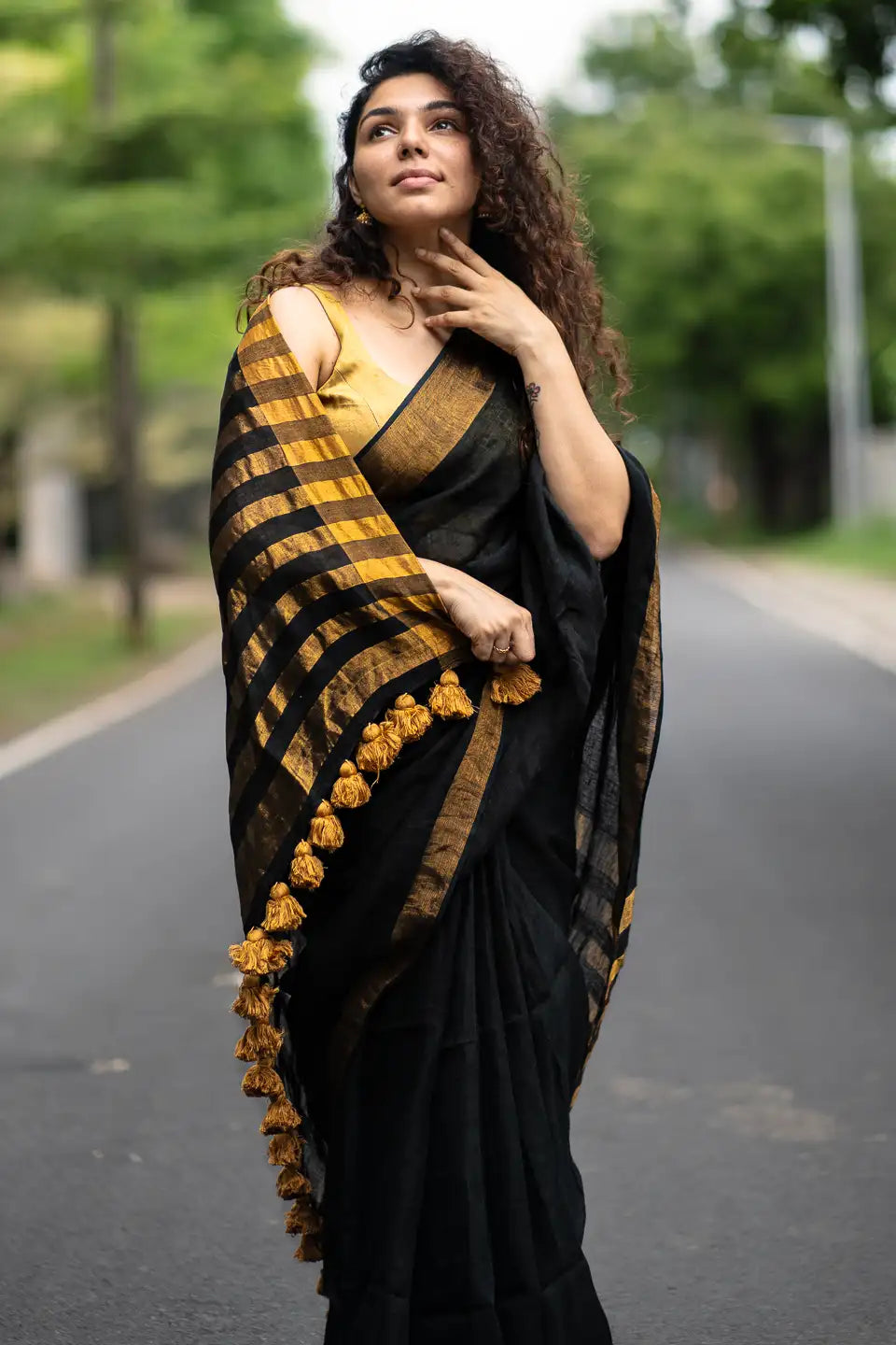 Ciara Linen Saree