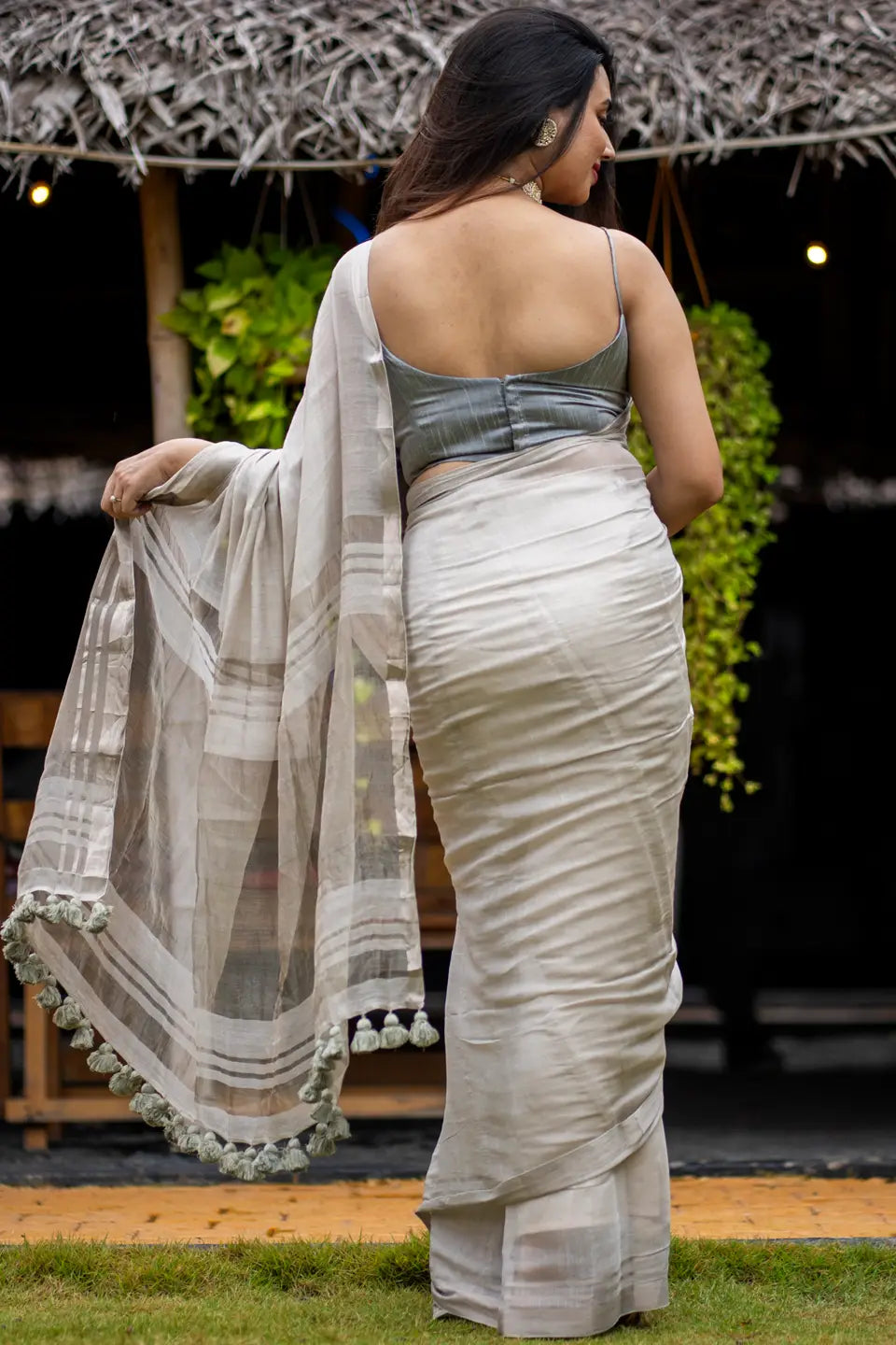 Cream-Tissue-Saree-With-Silver-Zari-I-Love-Sarees