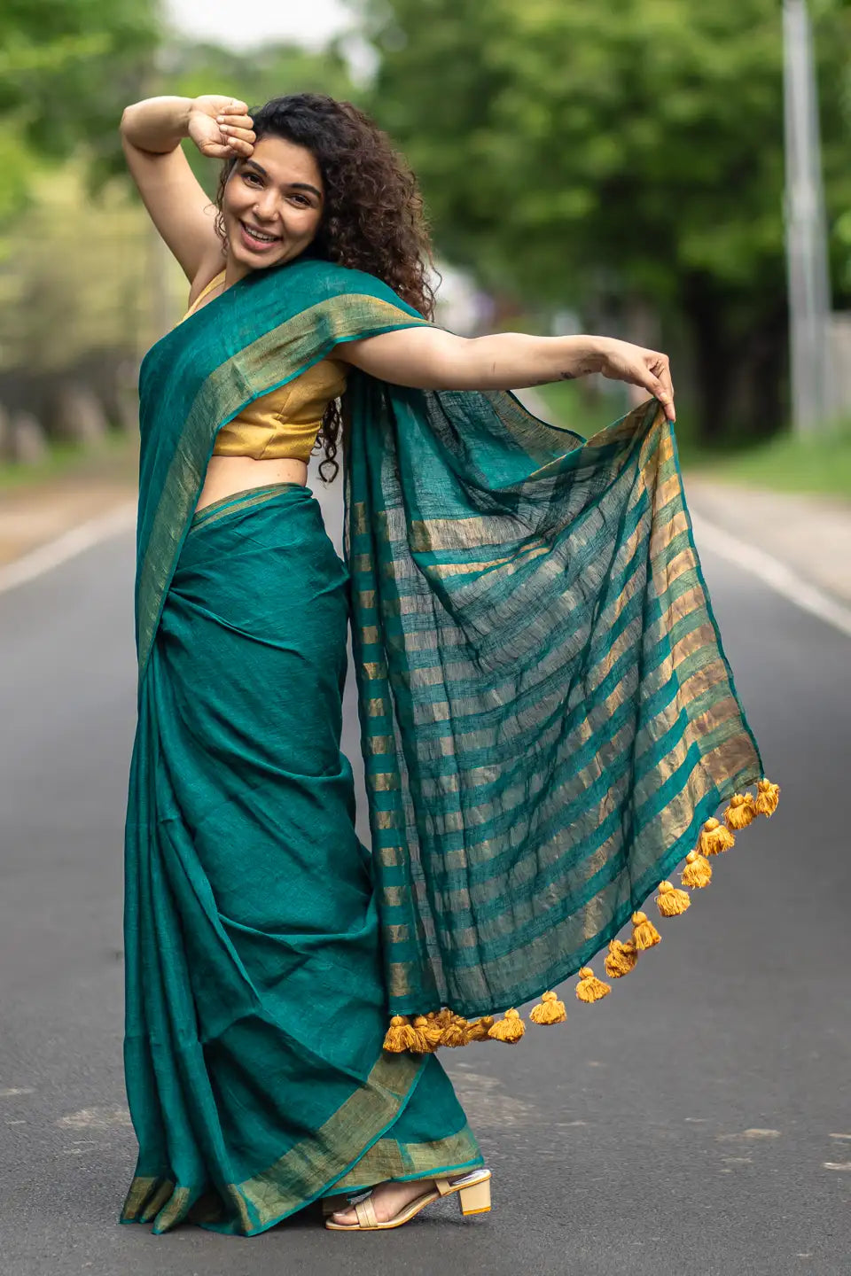 Elsa Linen Saree