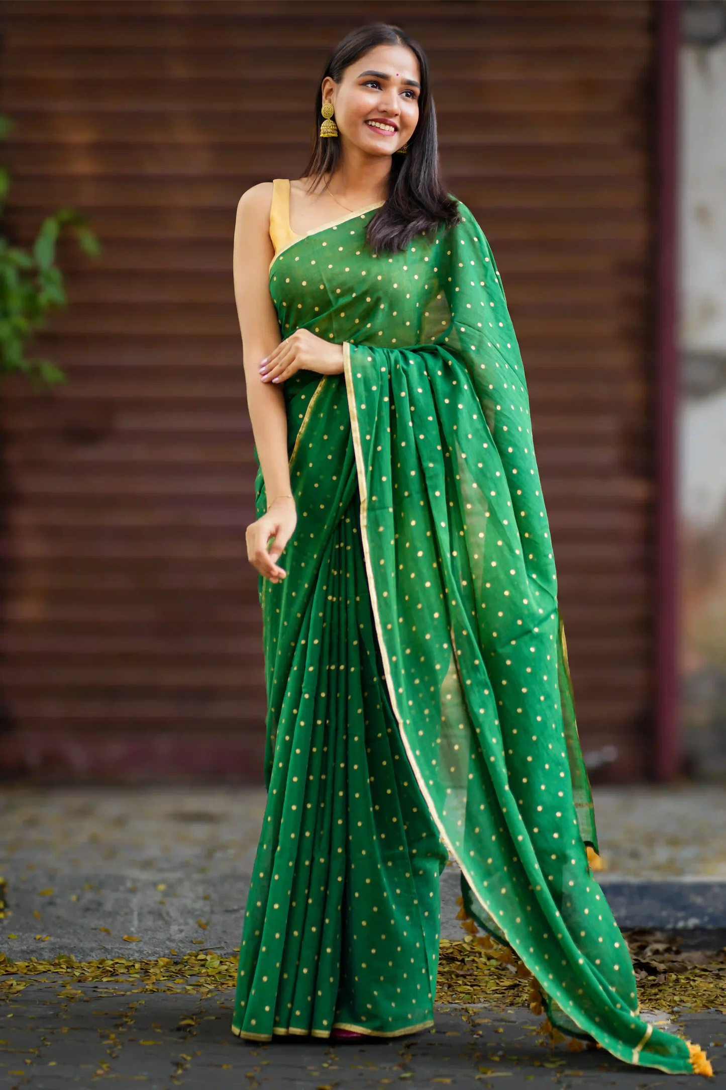 Neela Gold Polka Dot Cotton Saree