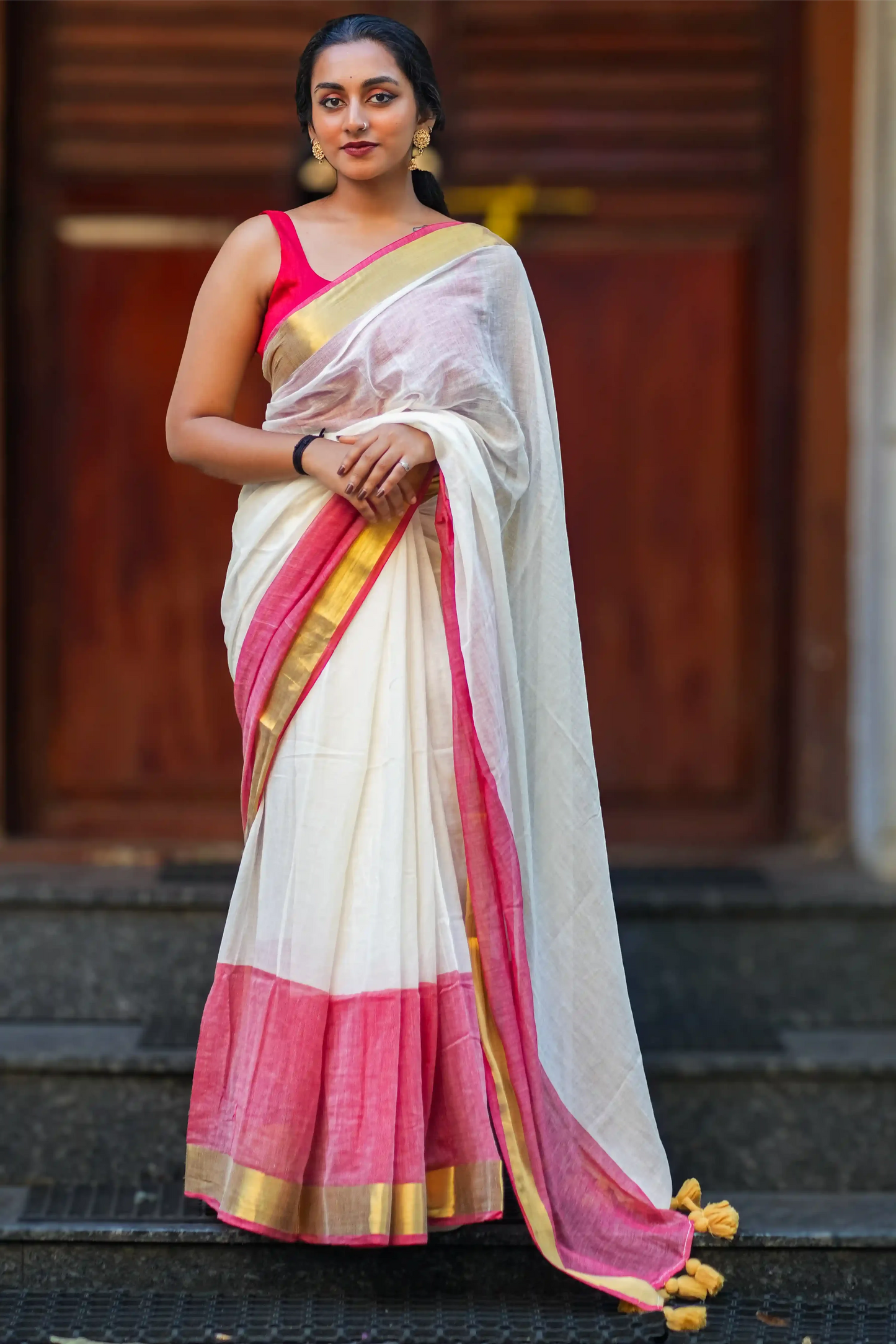 Sindoor Radiance Cotton Zari Saree