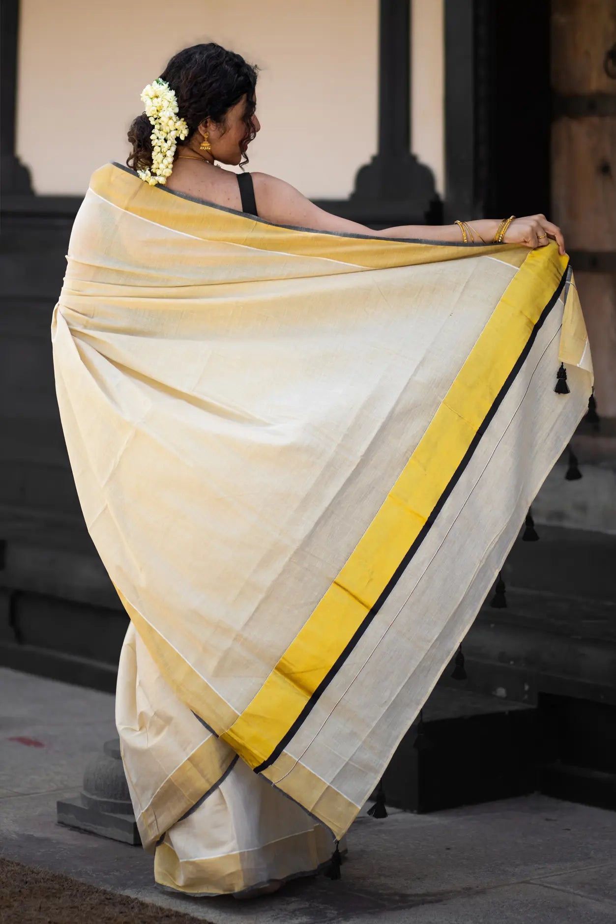 Dhwani Kerala Kasavu Saree