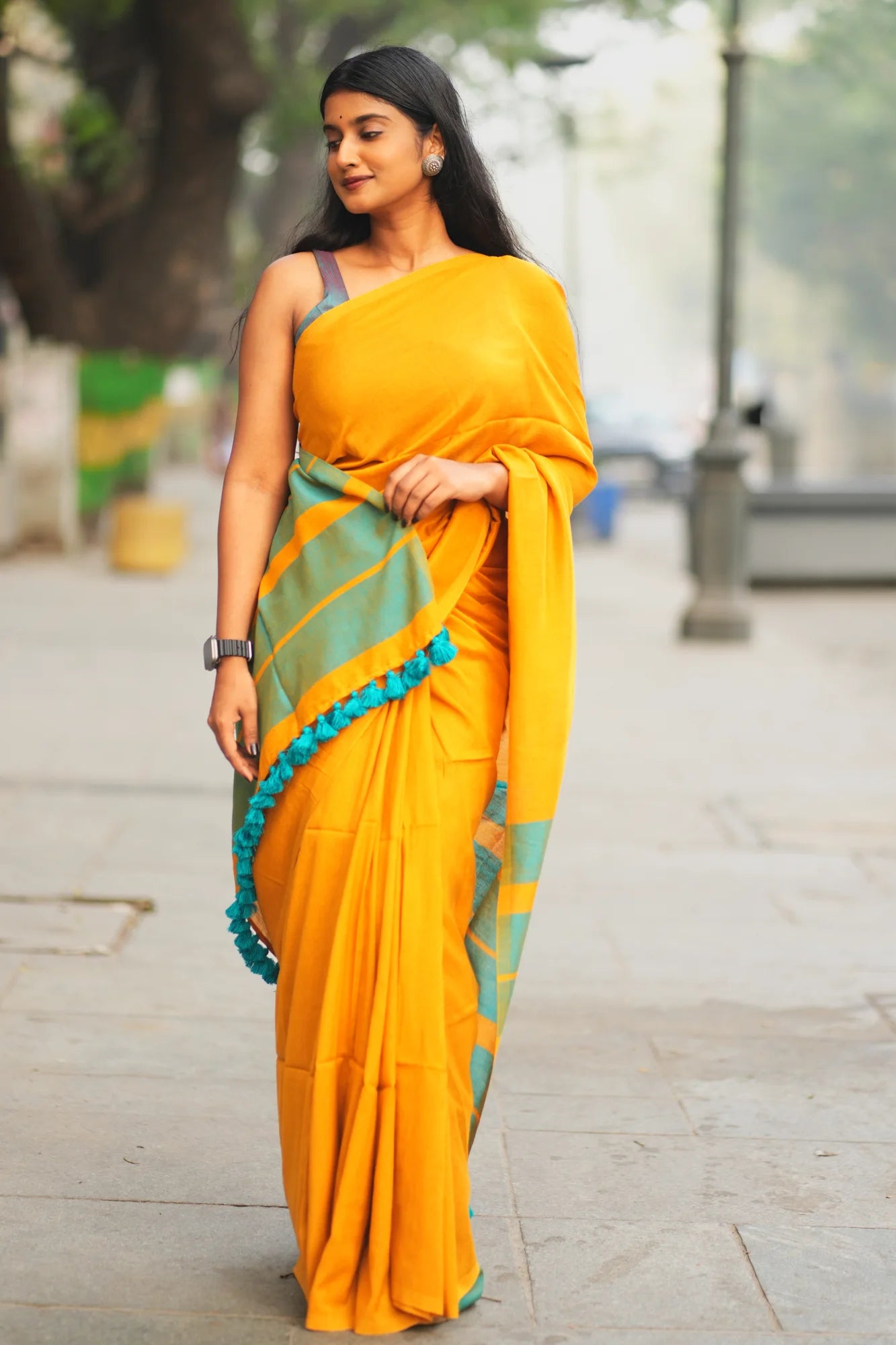 Real Utopia Acrylic Cotton Saree