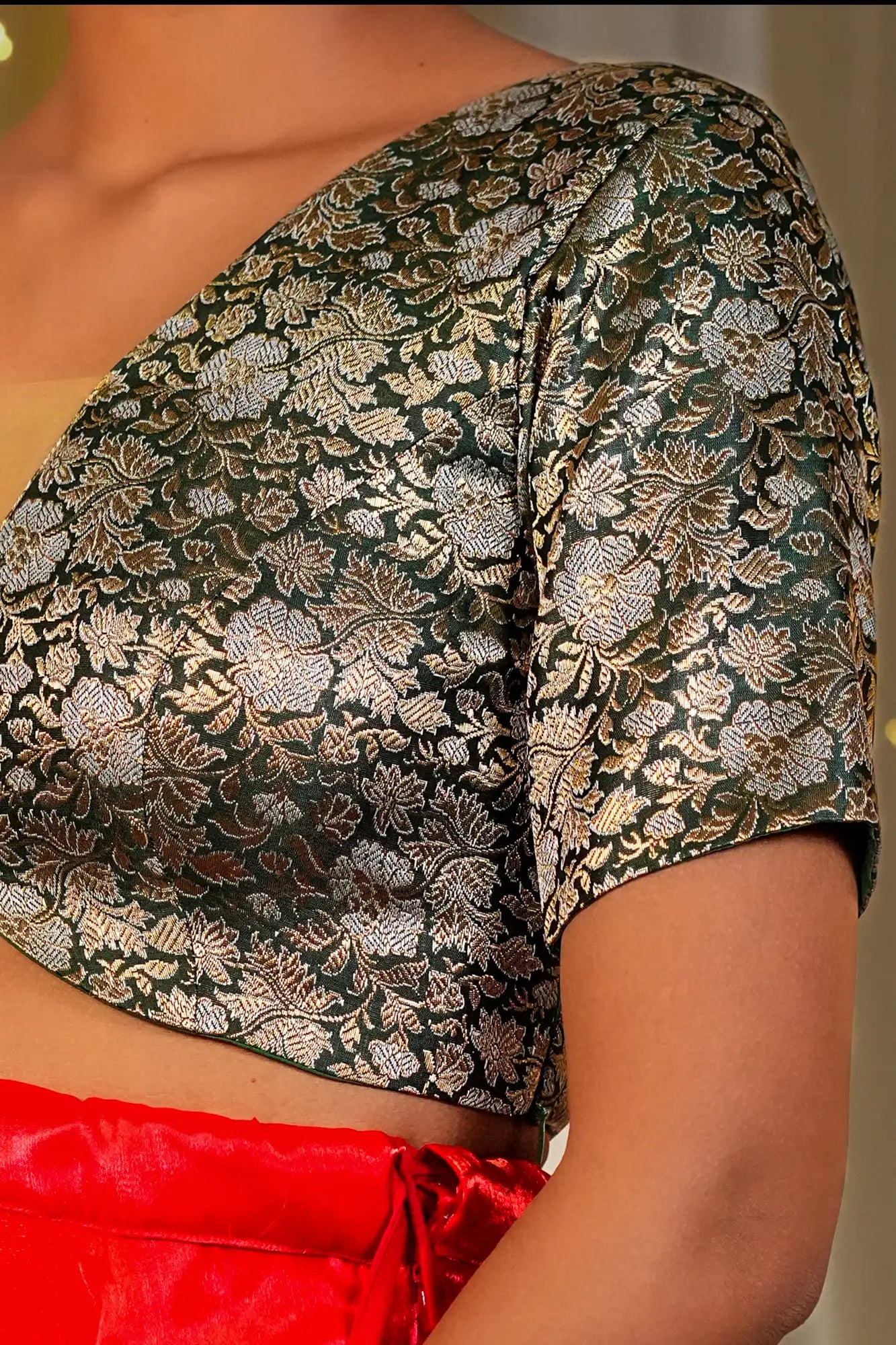 Soft Ley Tie Up Back Knot Blouse
