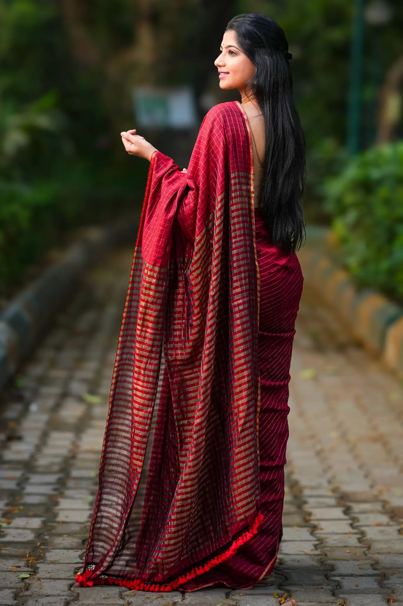 Little Enchant Cotton Checks Saree
