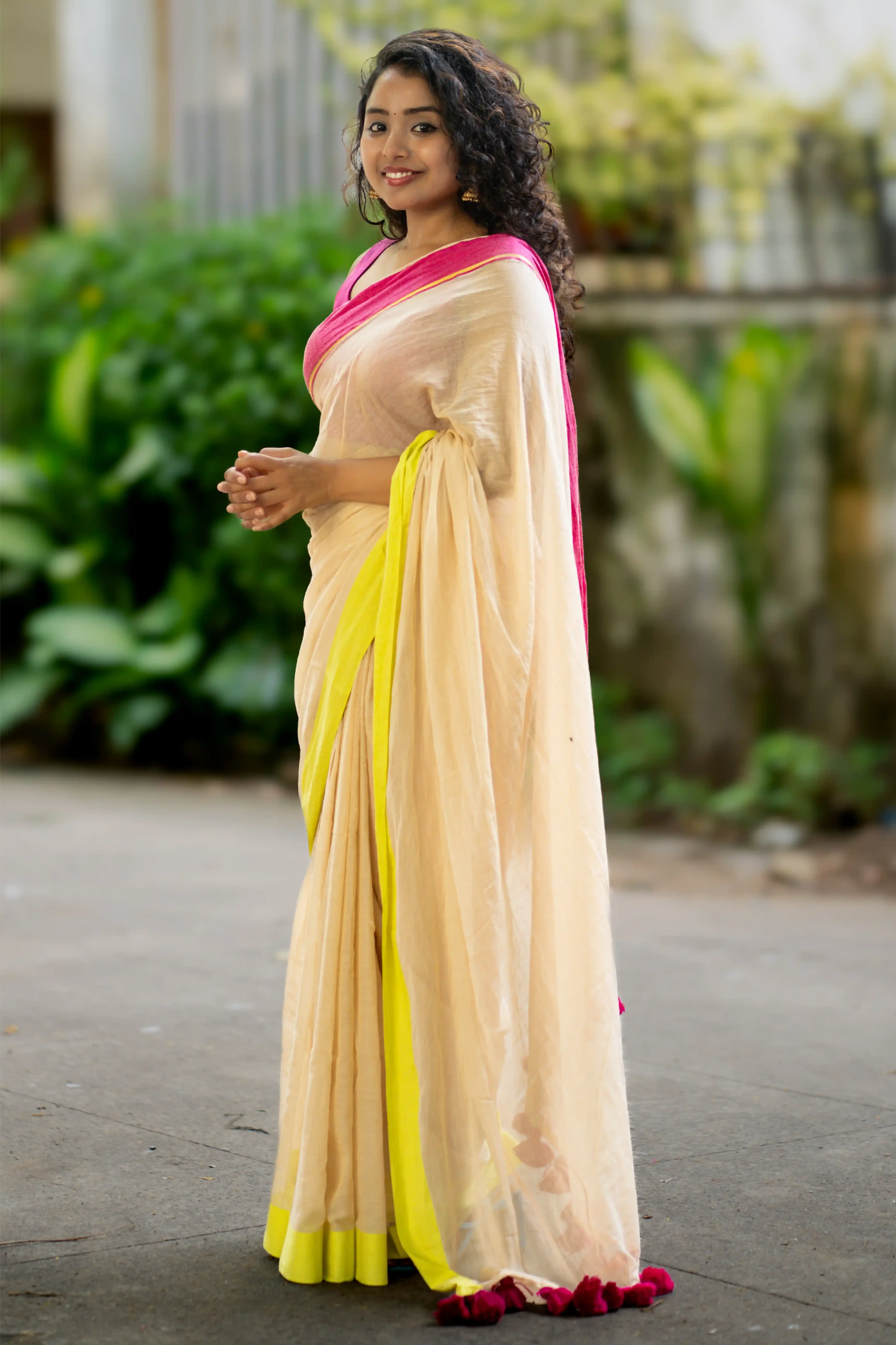 Ivory Radiance Cotton Saree with Borders
