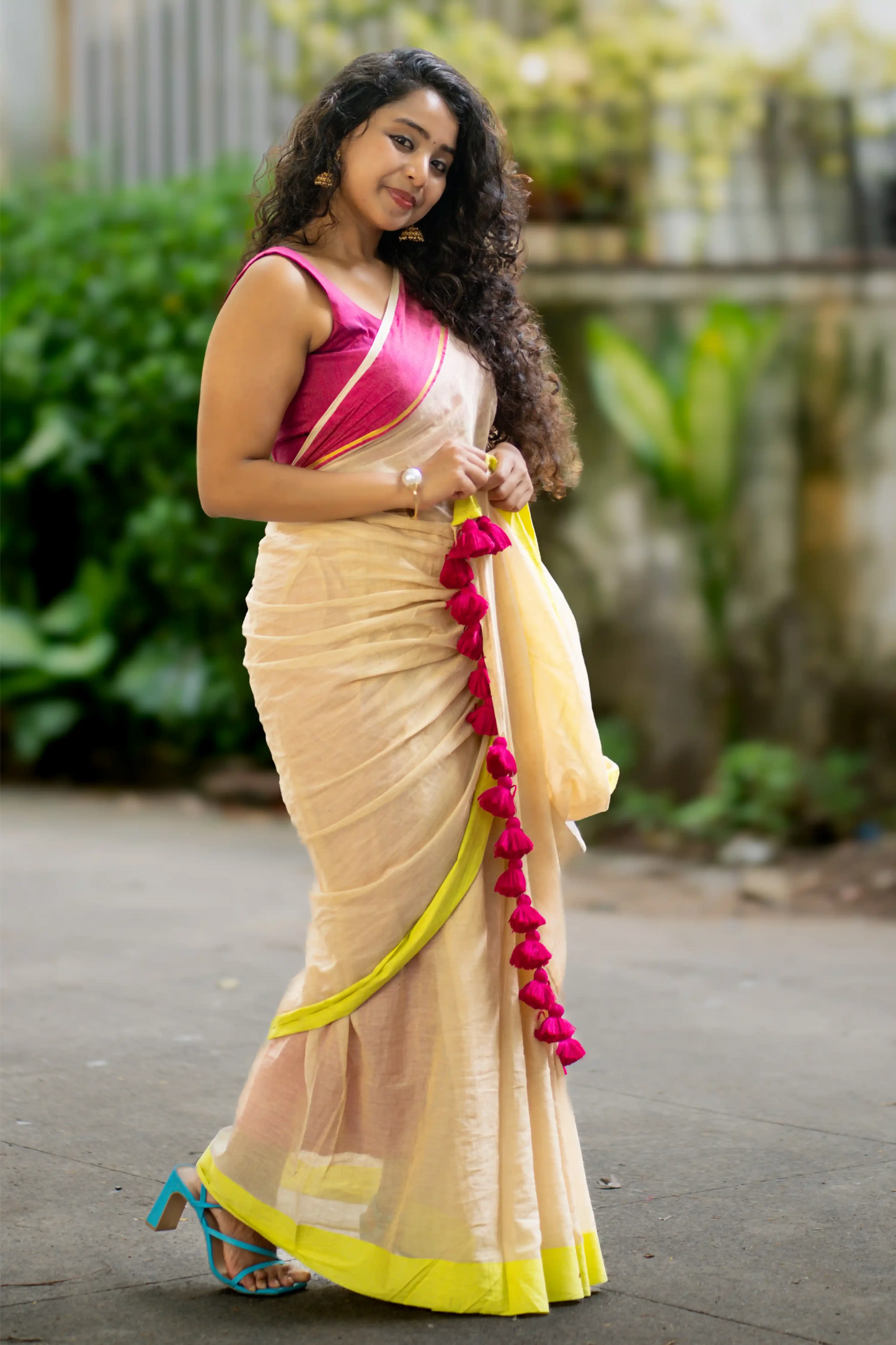 Ivory Radiance Cotton Saree with Borders