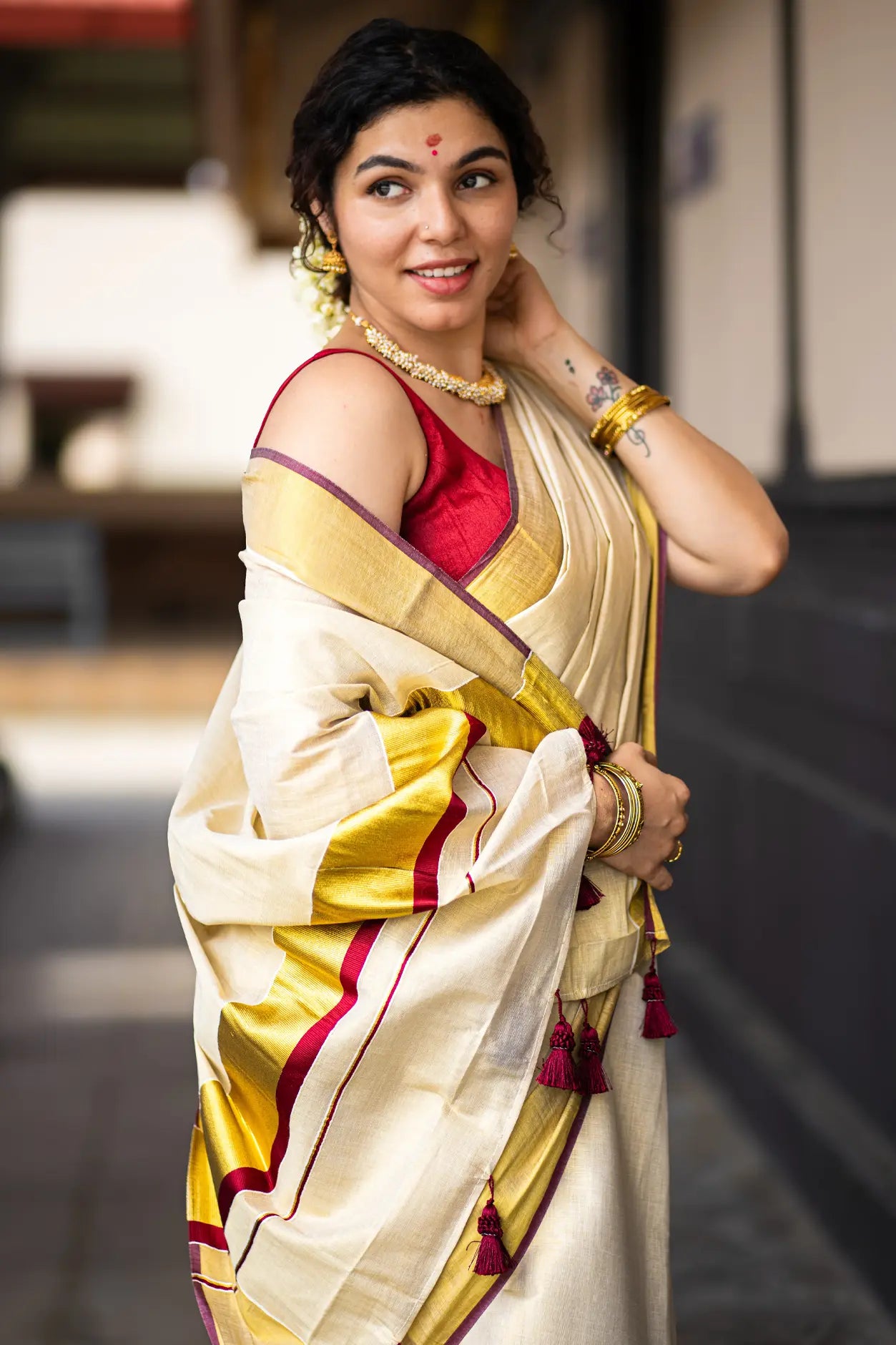 Jaladhi Kerala Kasavu Saree