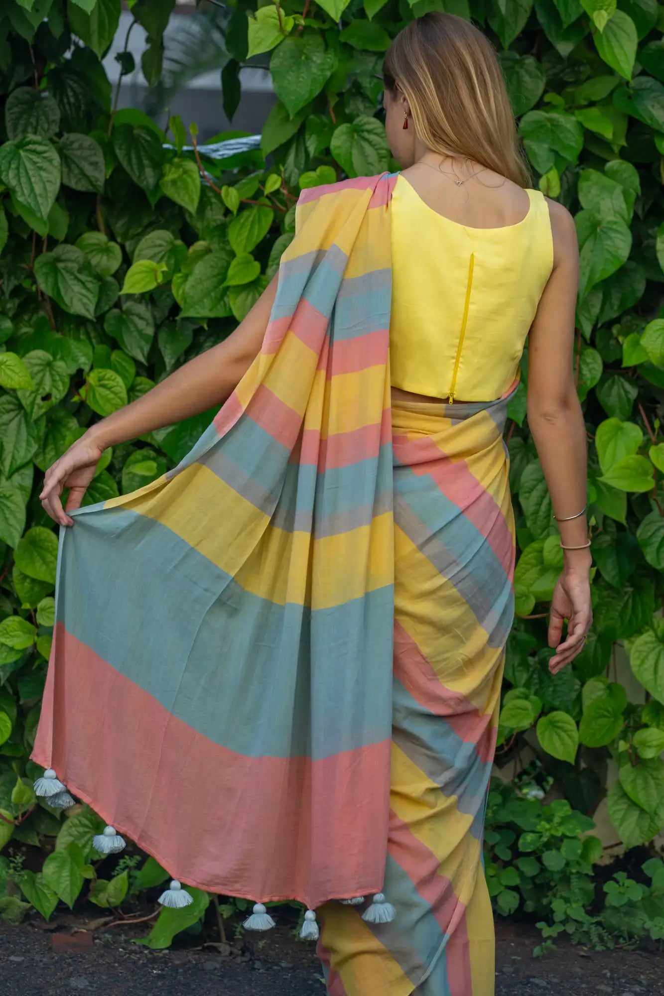 Dreamy Dashes Stripe Saree