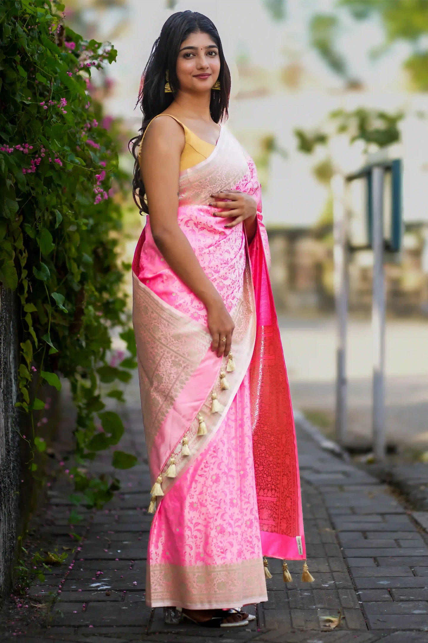 Rosé Vanya Banarasi Silk Saree