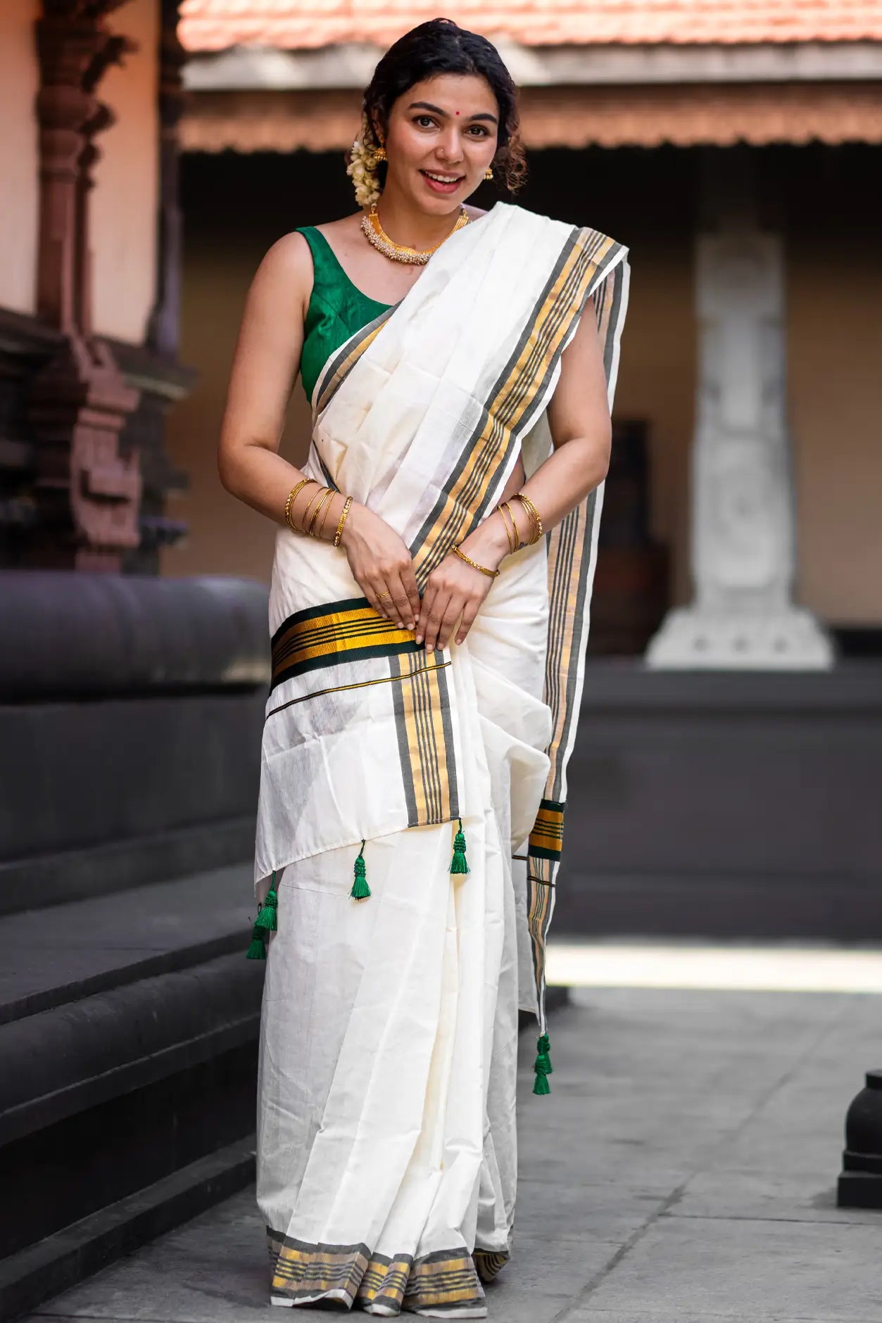 Tharangini Kerala Kasavu Saree