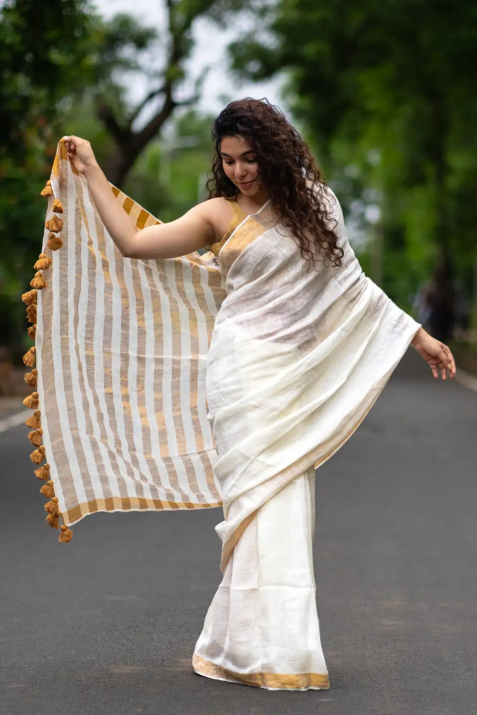 Duchess Catherine Linen Saree