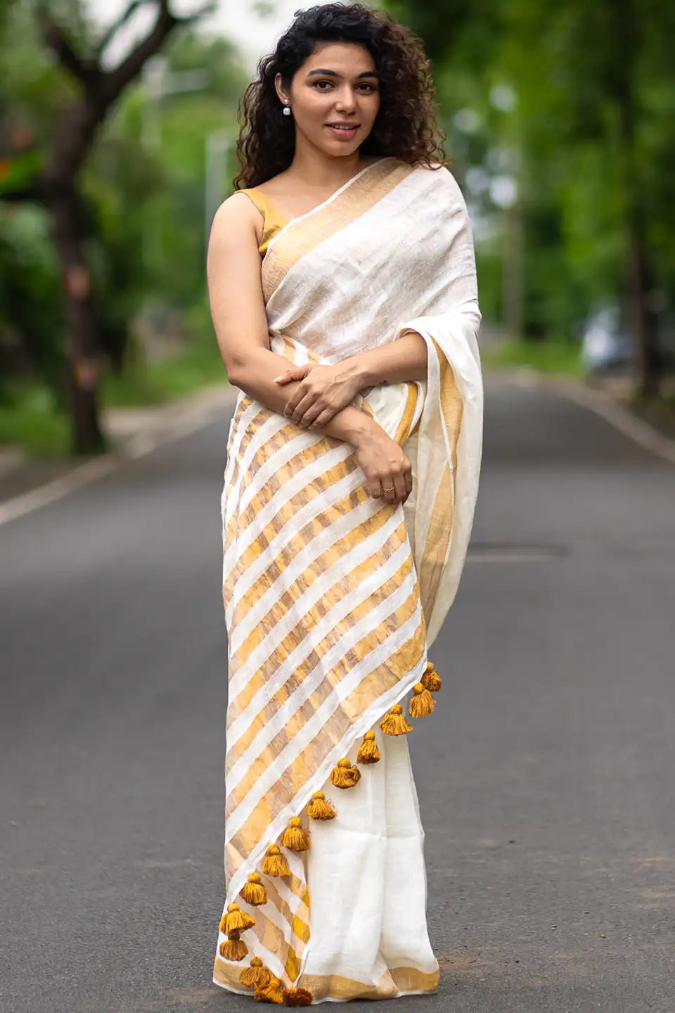 Duchess Catherine Linen Saree