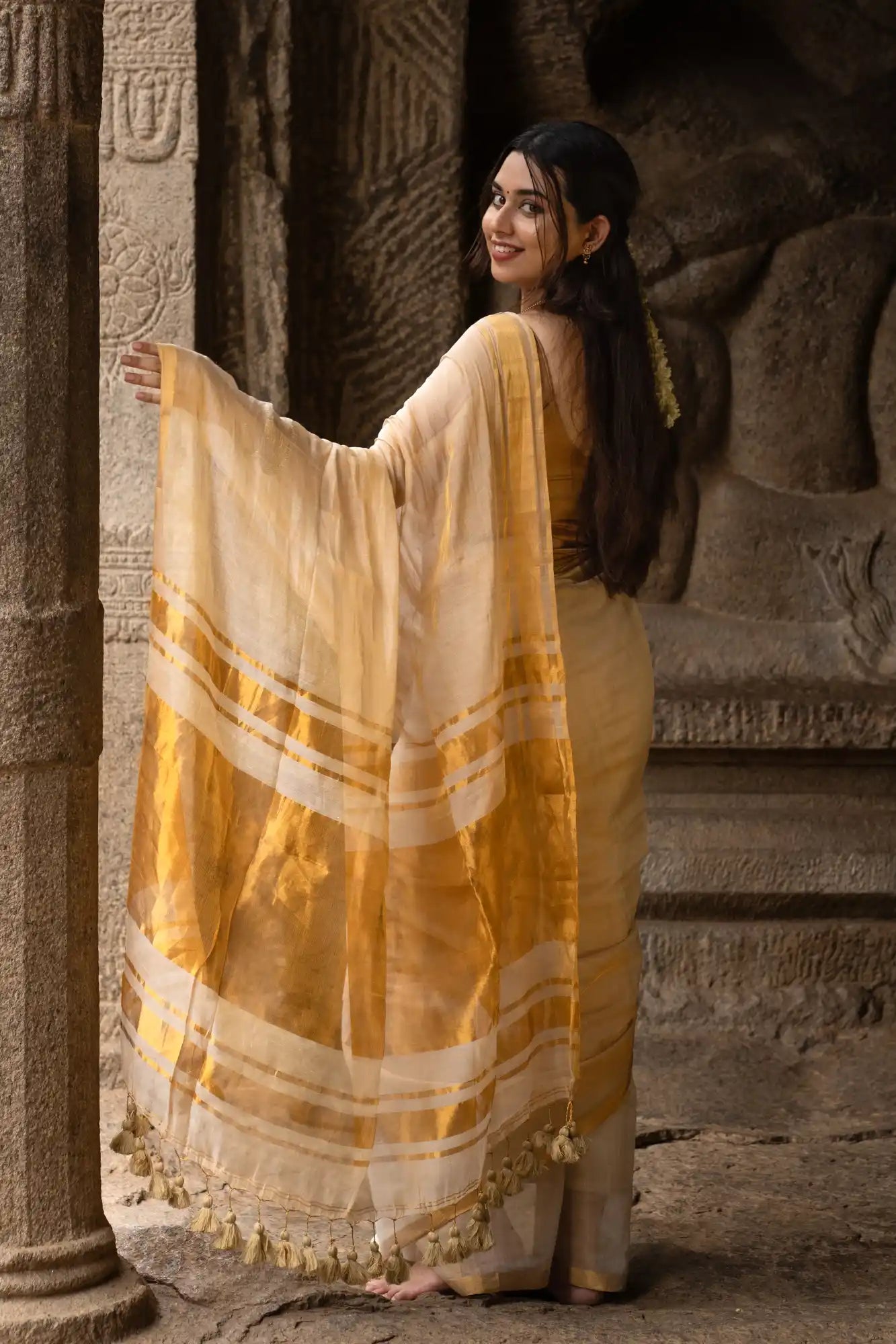 Vibhava Tissue Silk Saree