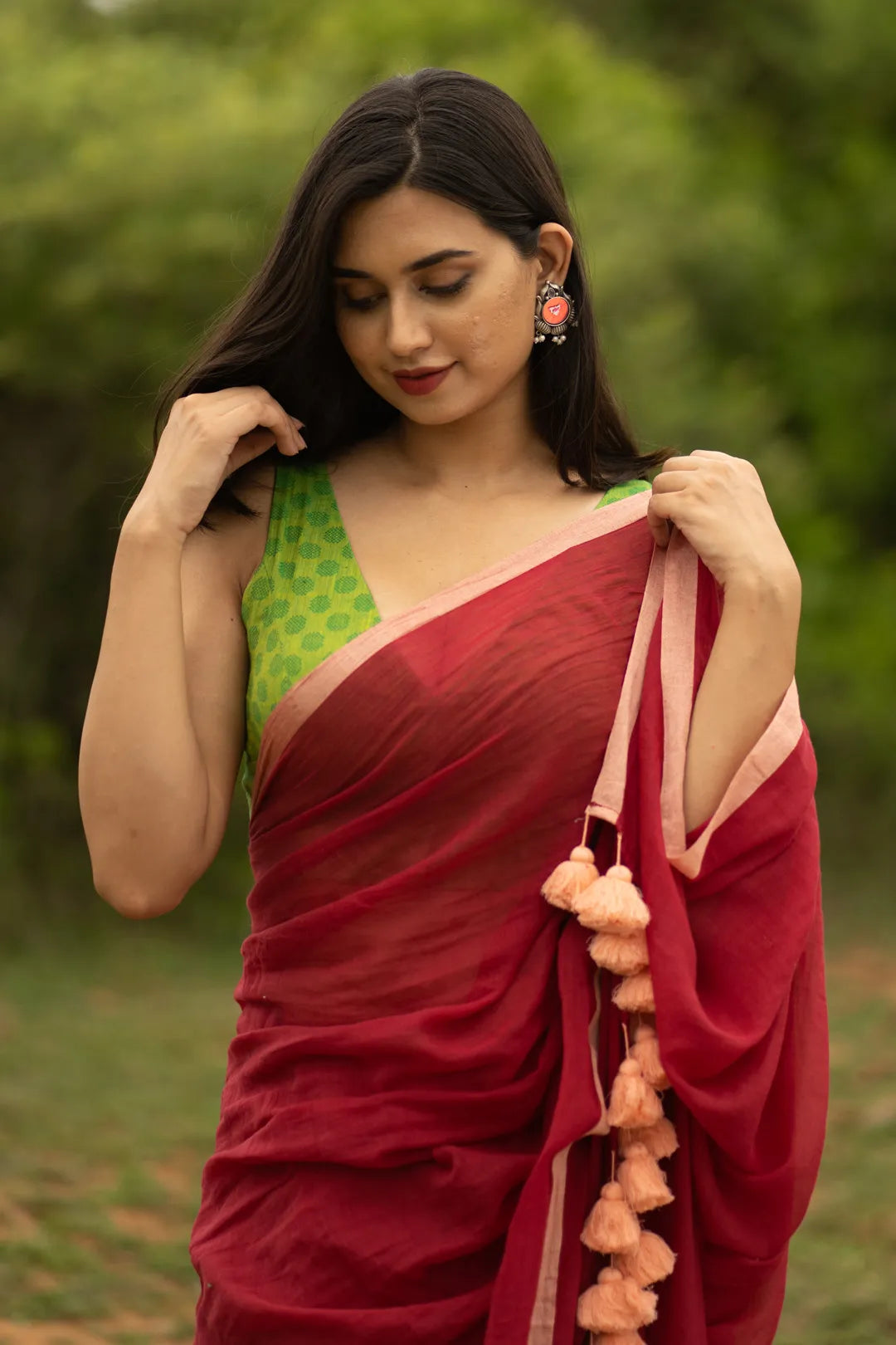 Buy Trendiest Maroon Color Indian Saree Online at Best Price